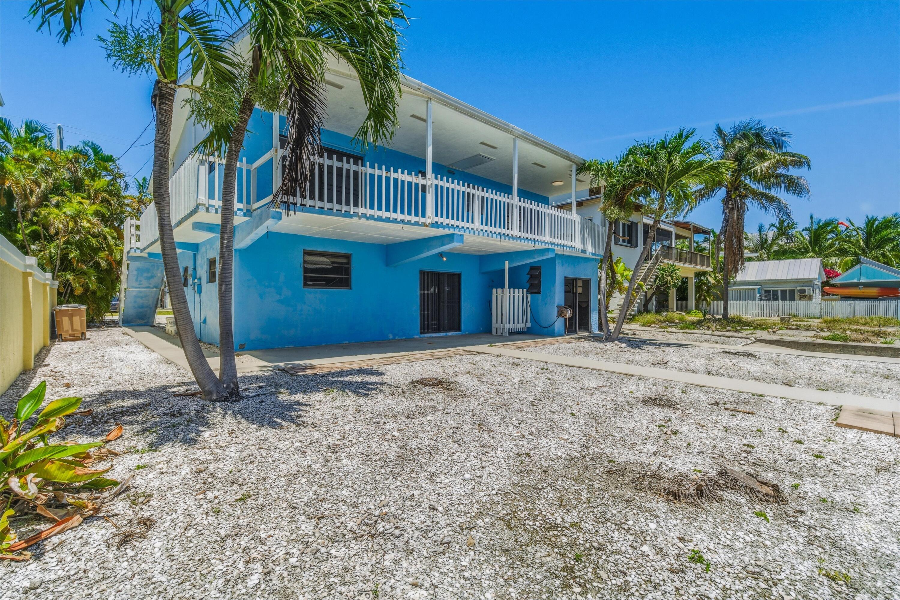 324 S Airport Drive
