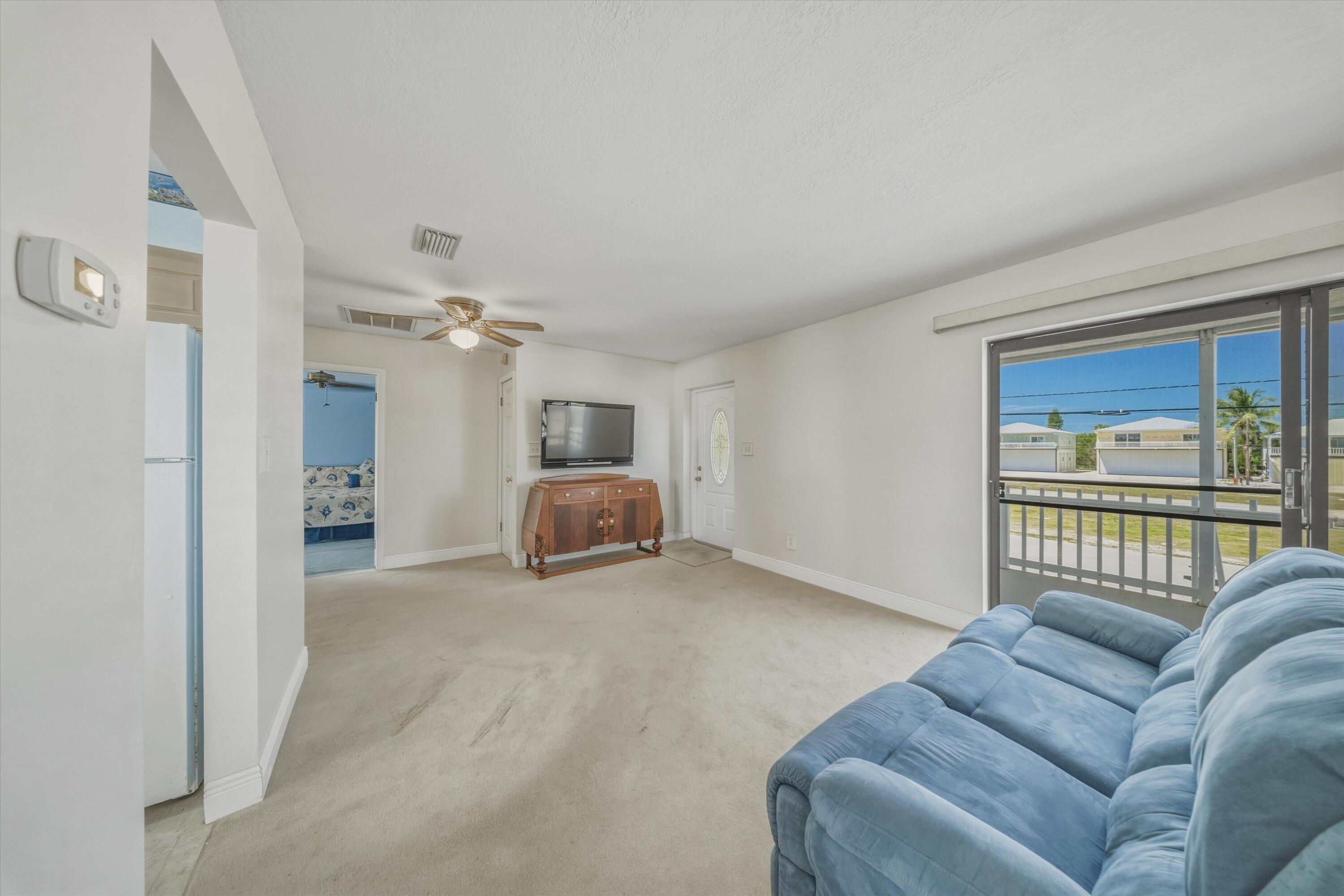 324 S Airport Drive
