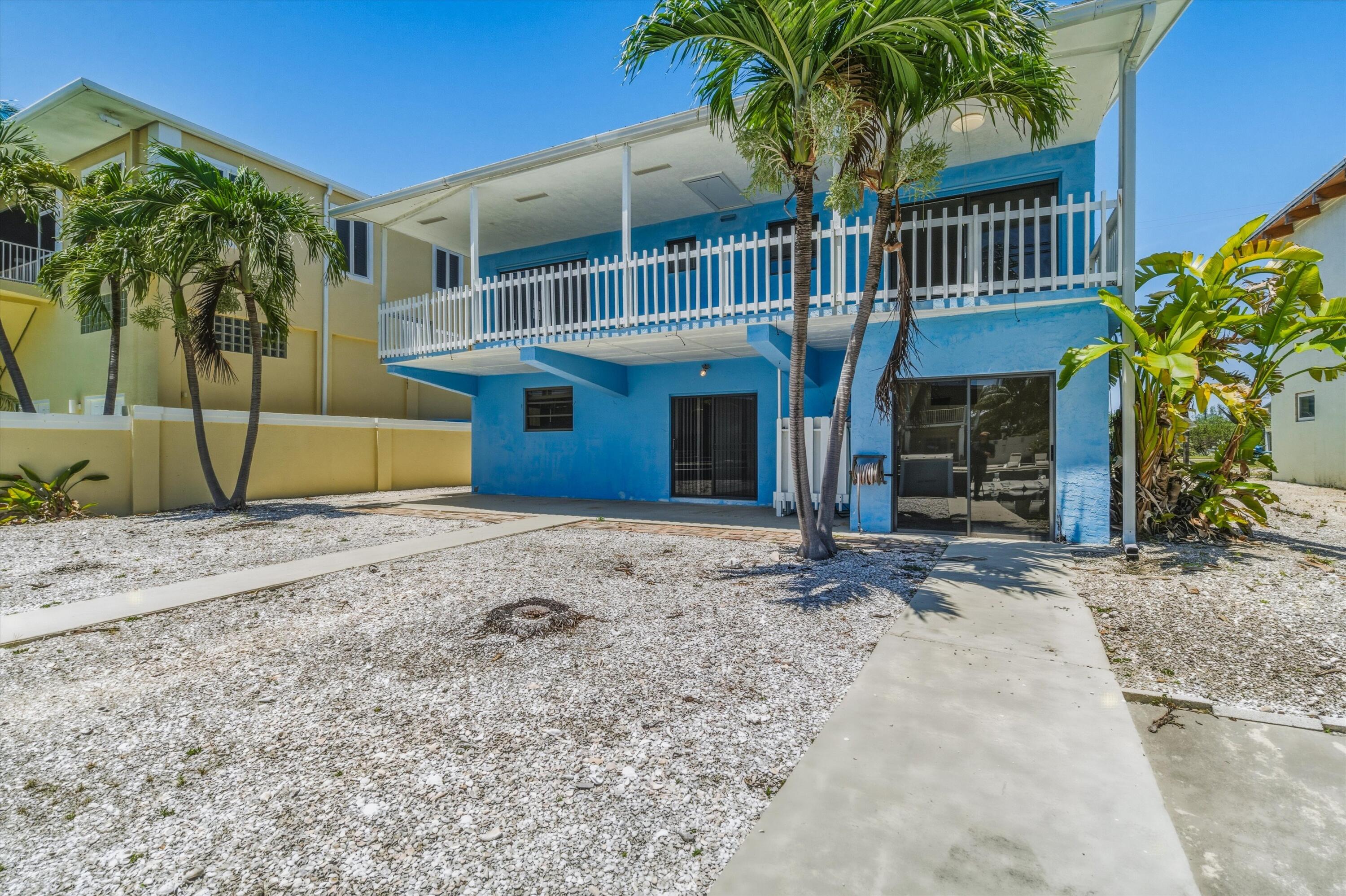 324 S Airport Drive