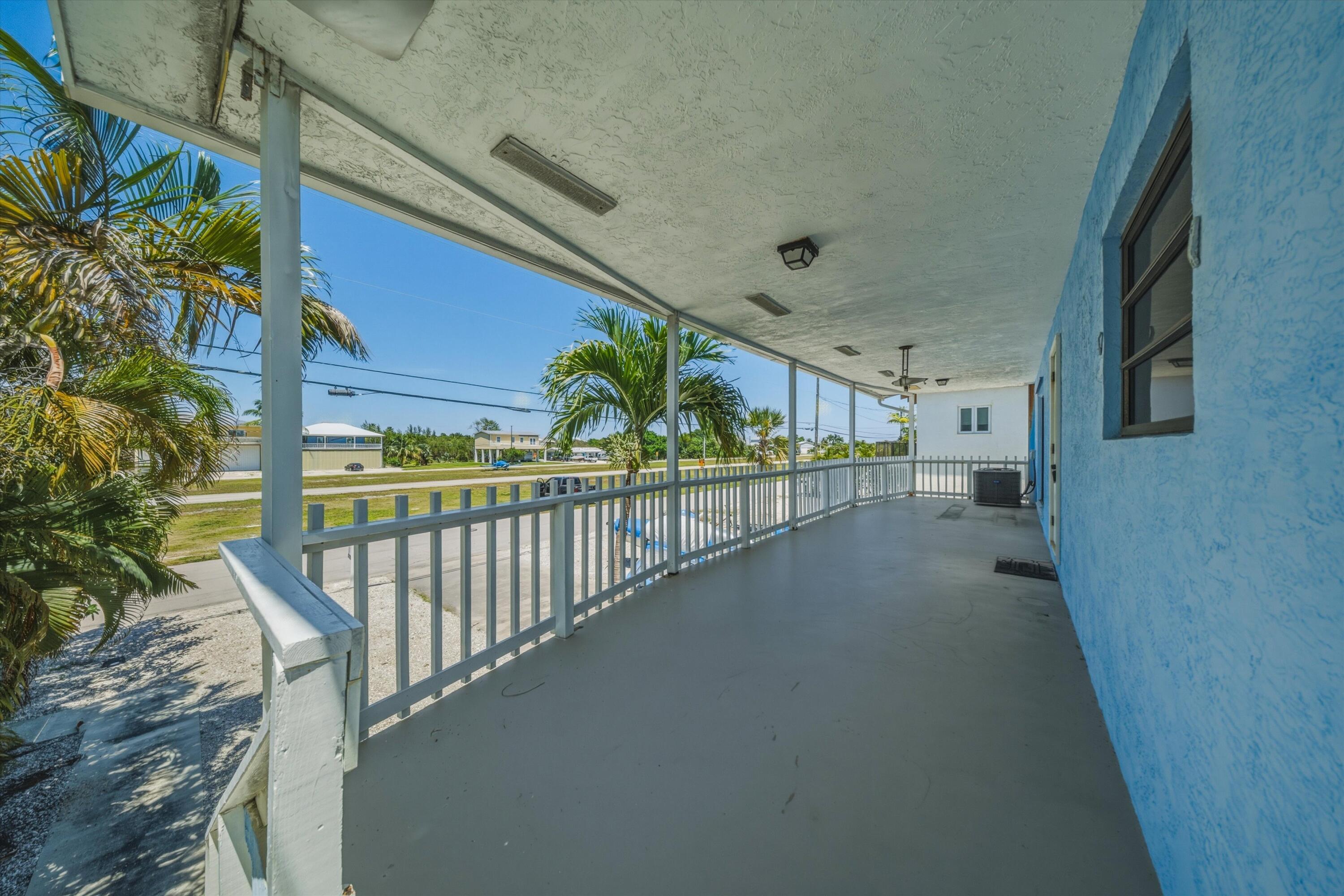 324 S Airport Drive