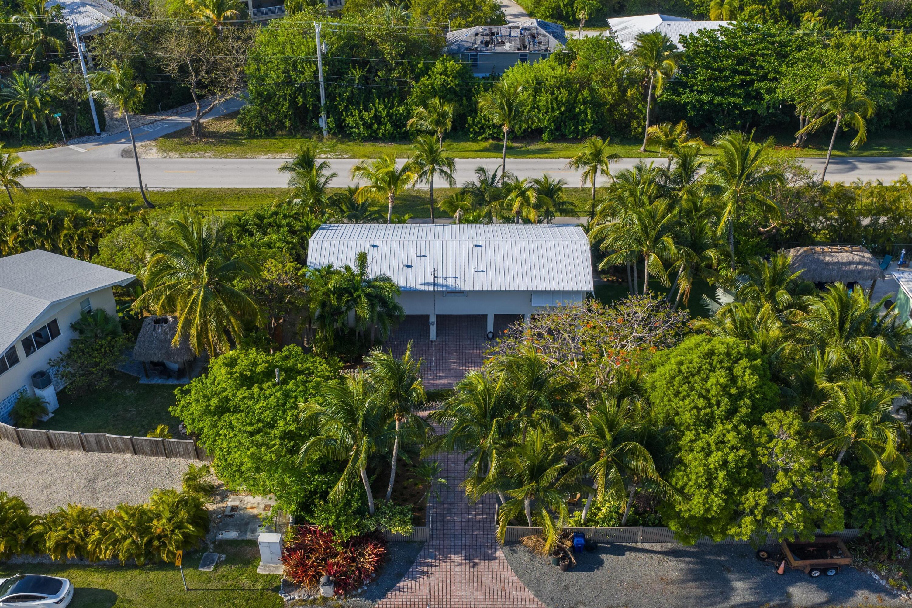 123 Venetian Way