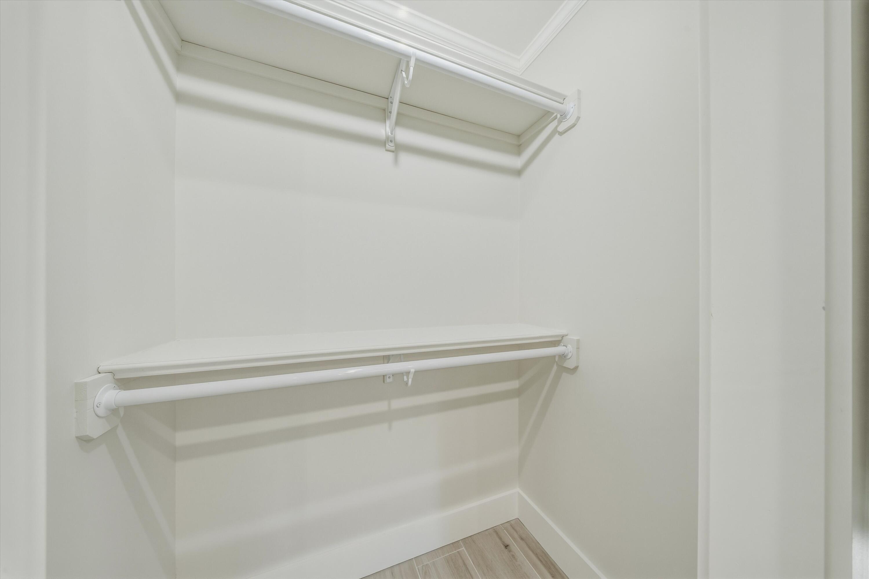123 Venetian Way