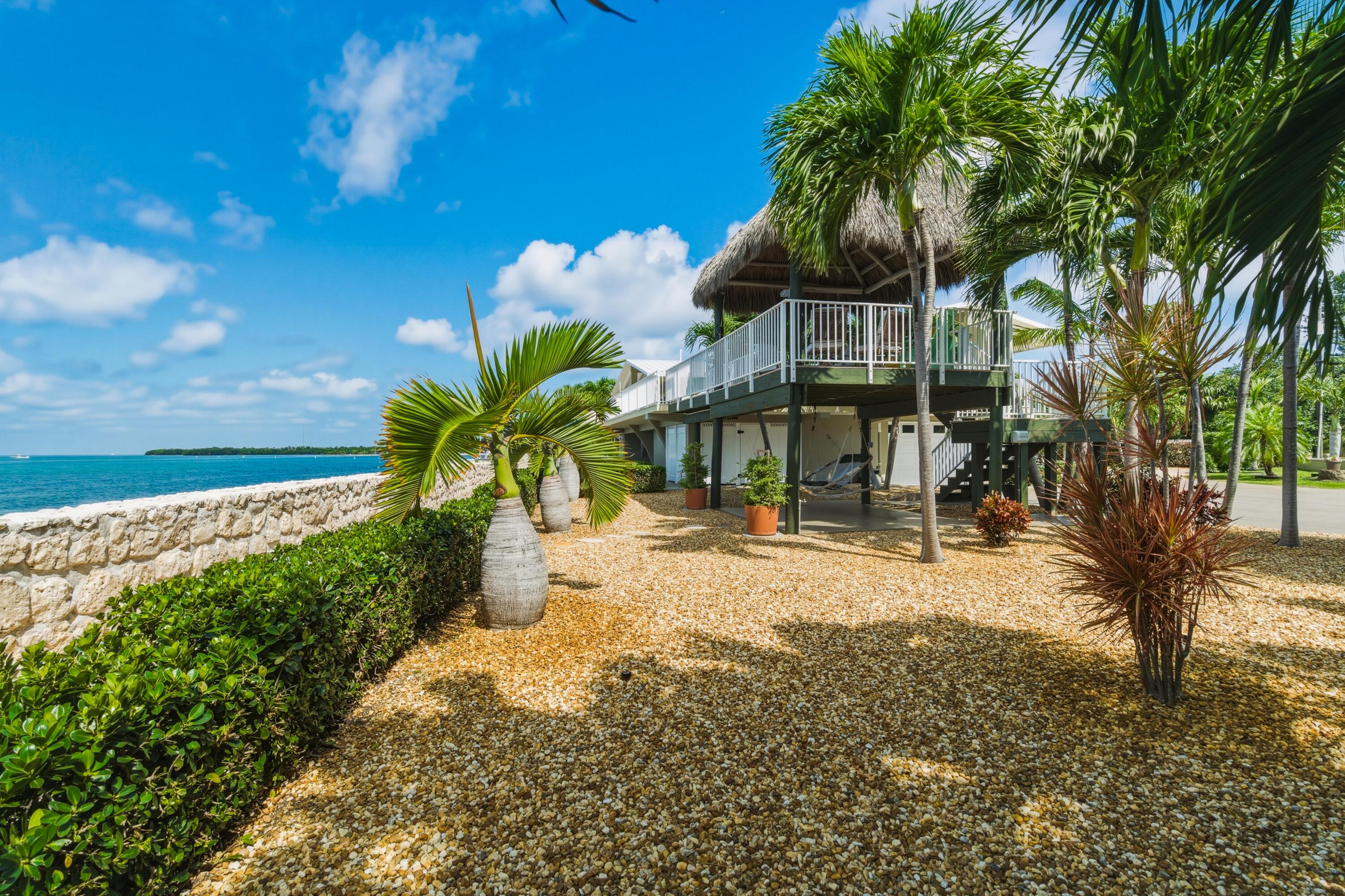 23 Treasure Road