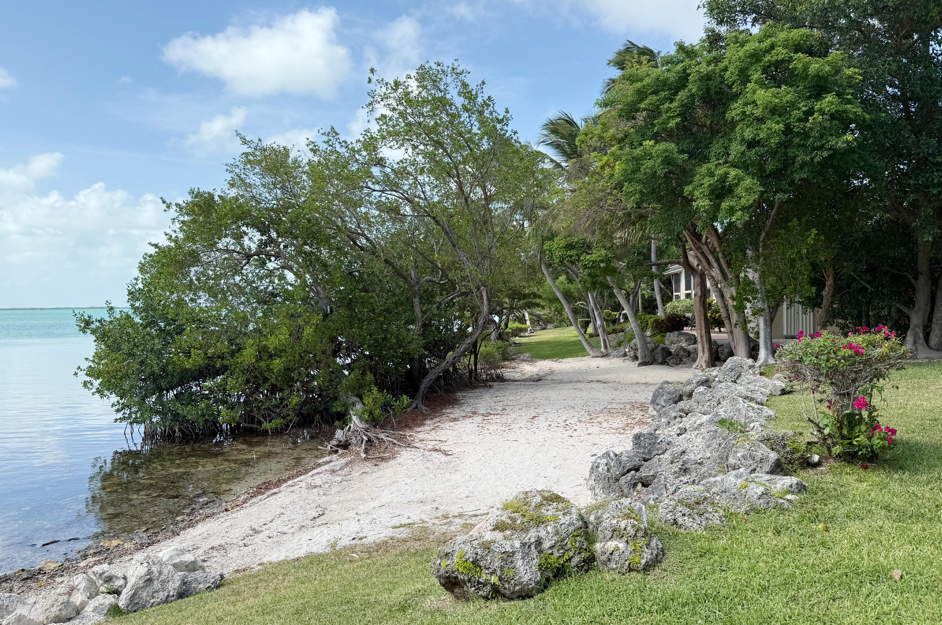 96000 Overseas Highway N4 + Boat Slip