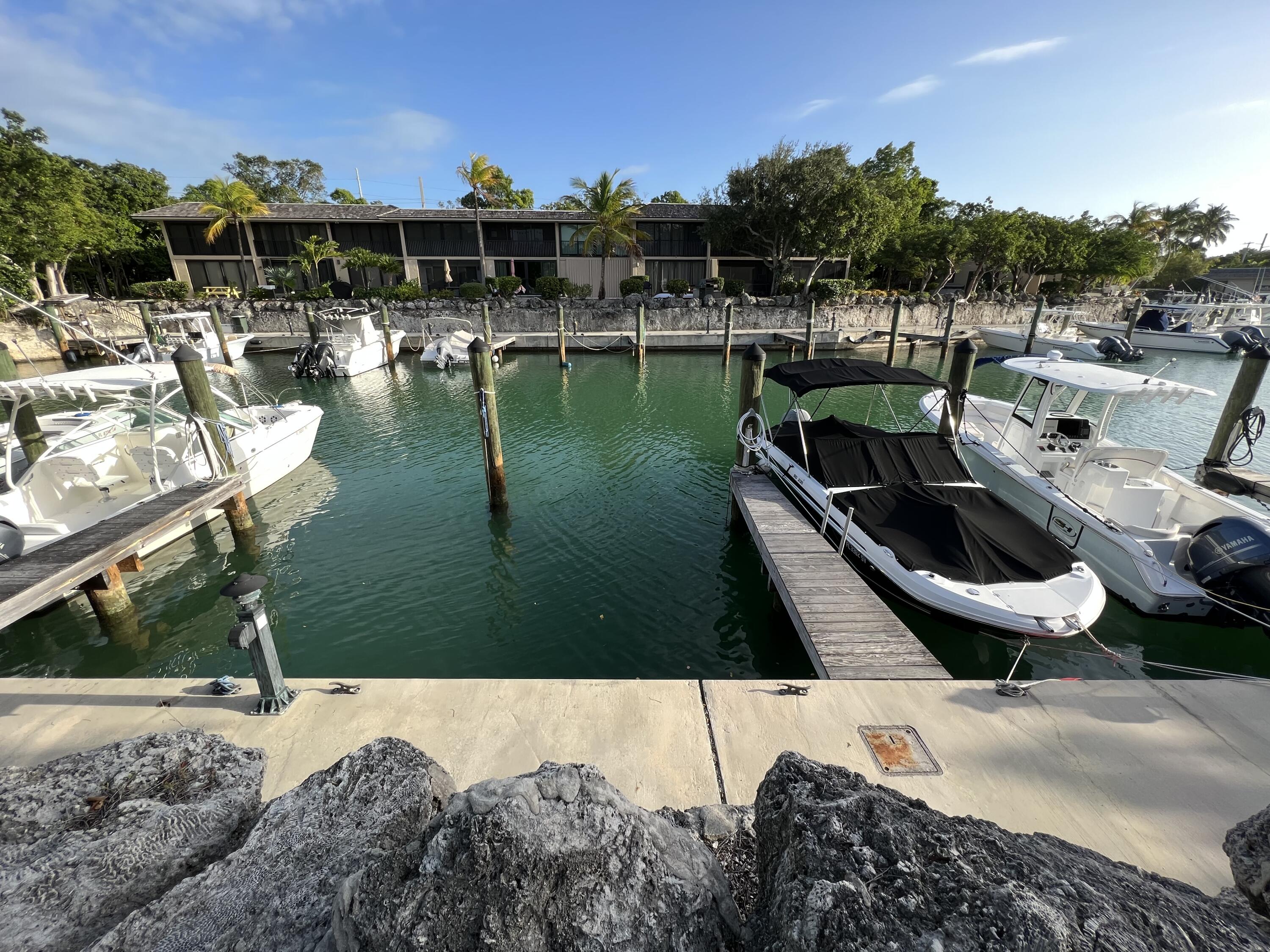 96000 Overseas Highway N4 + Boat Slip