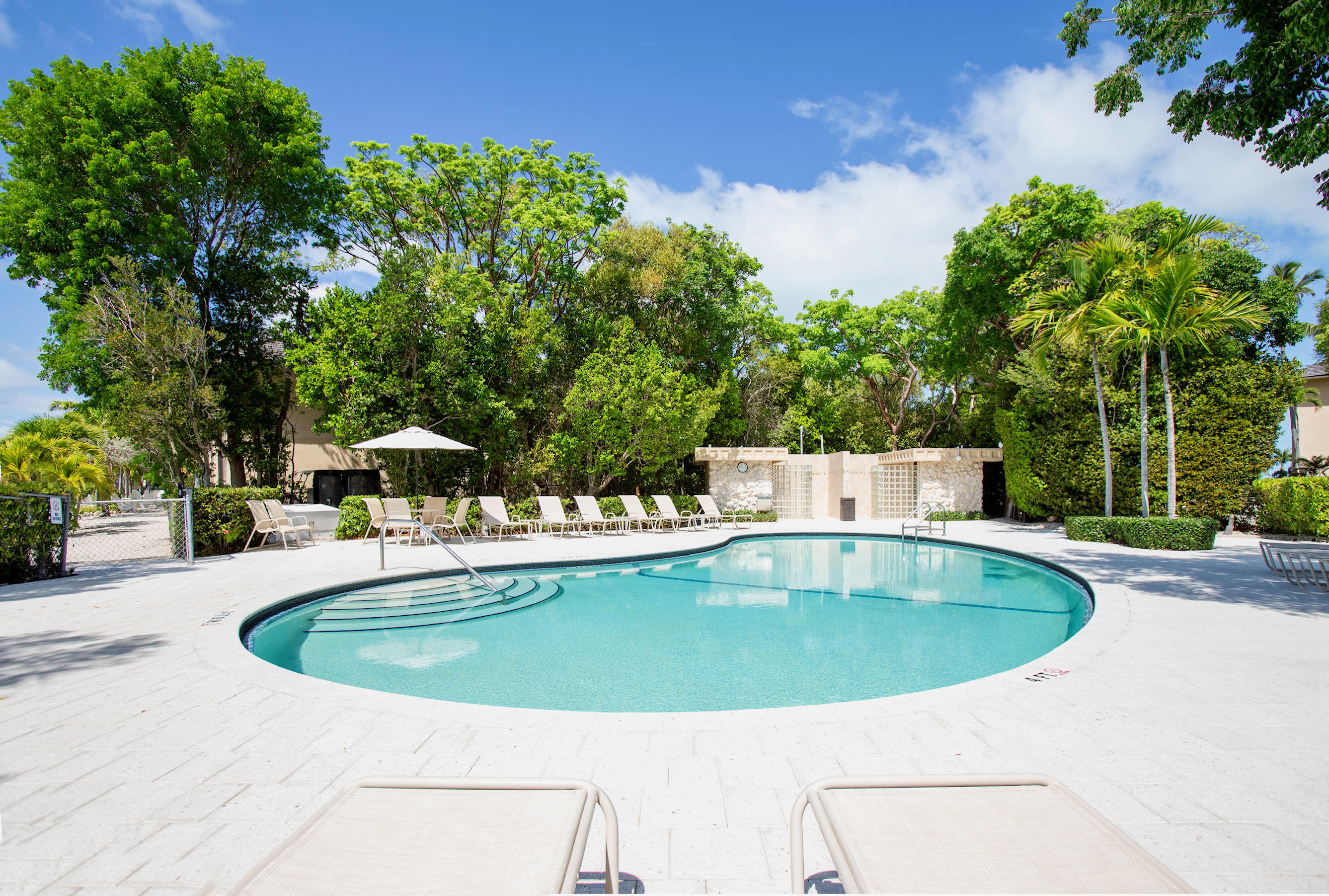 96000 Overseas Highway N4 + Boat Slip