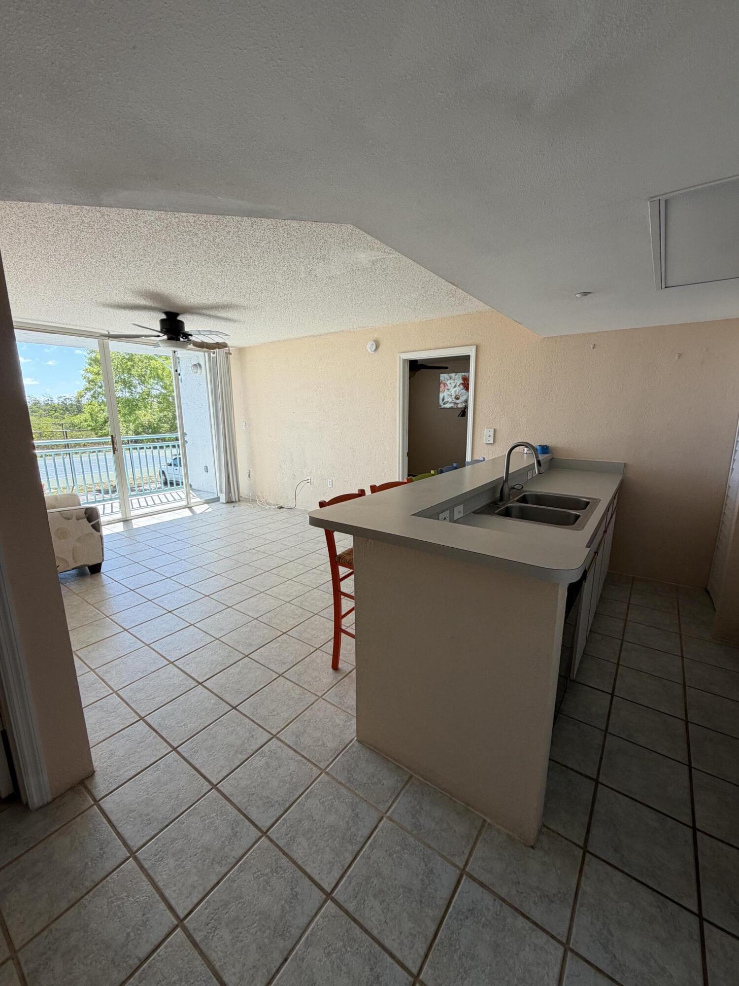 3635 Seaside Drive APT 104