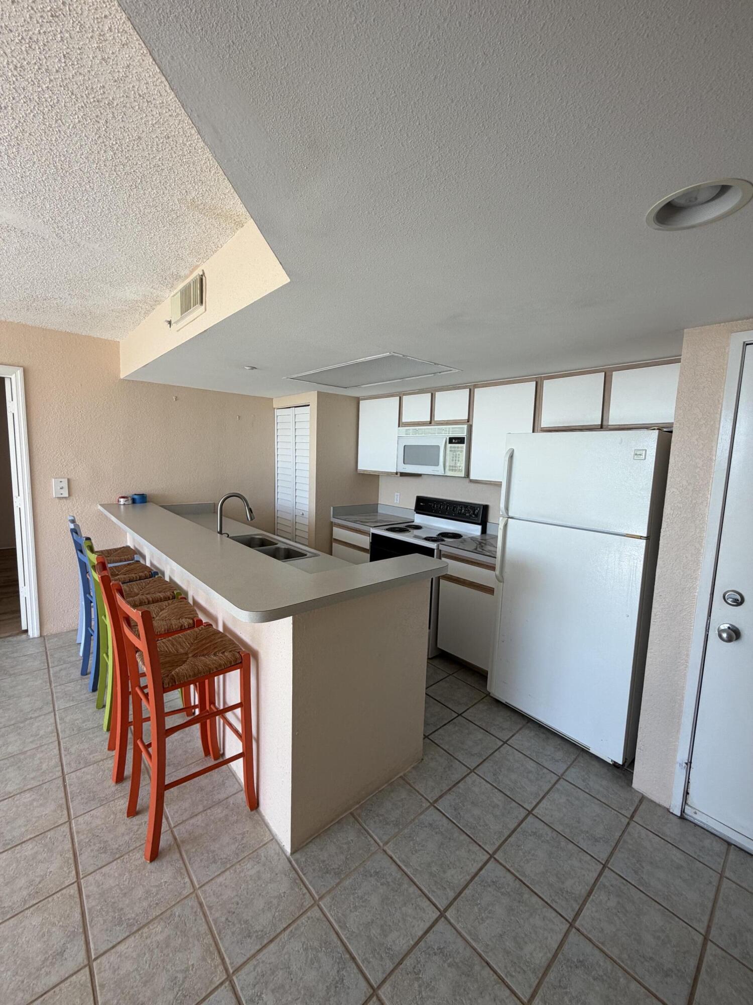 3635 Seaside Drive APT 104