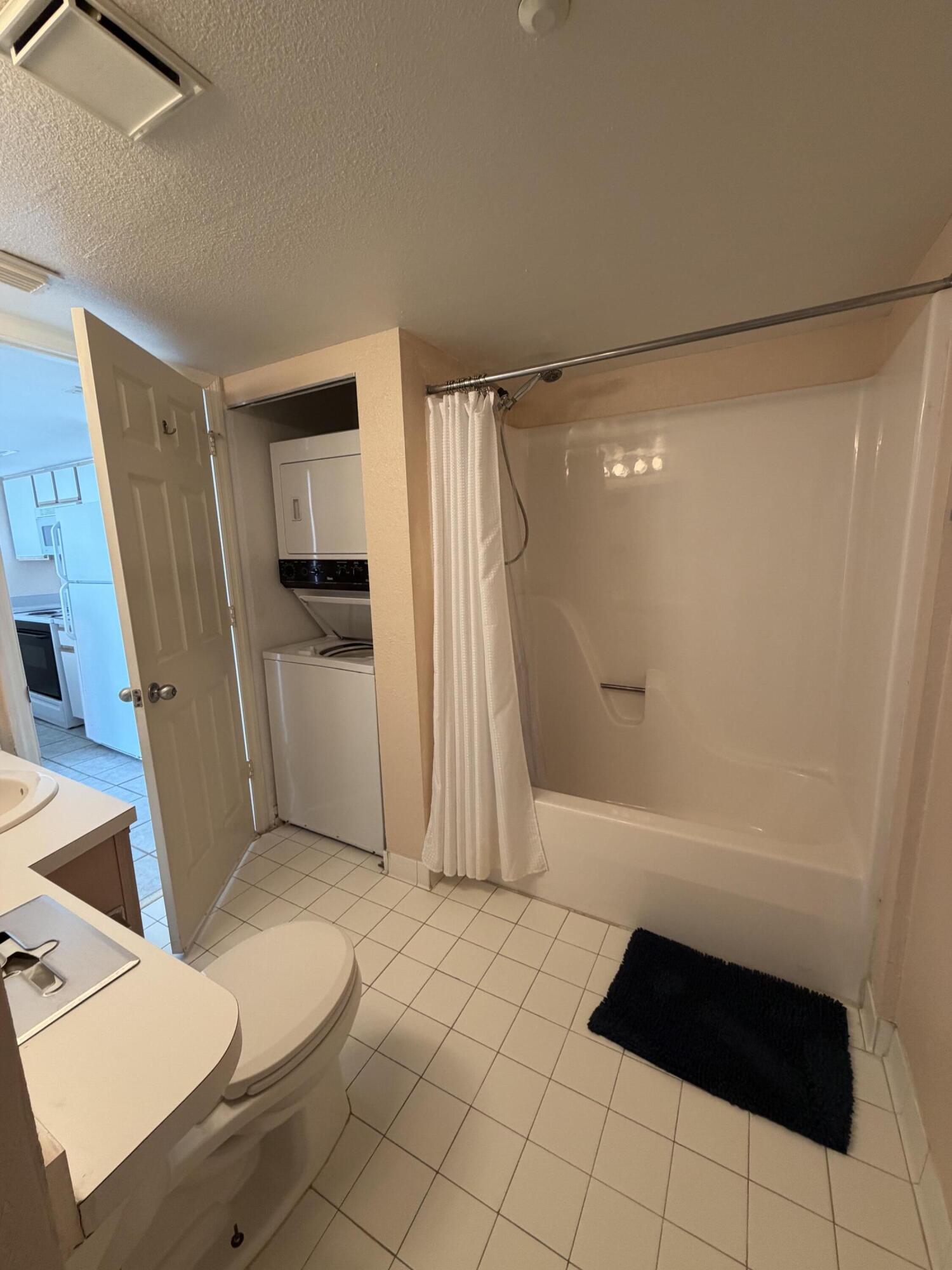 3635 Seaside Drive APT 104