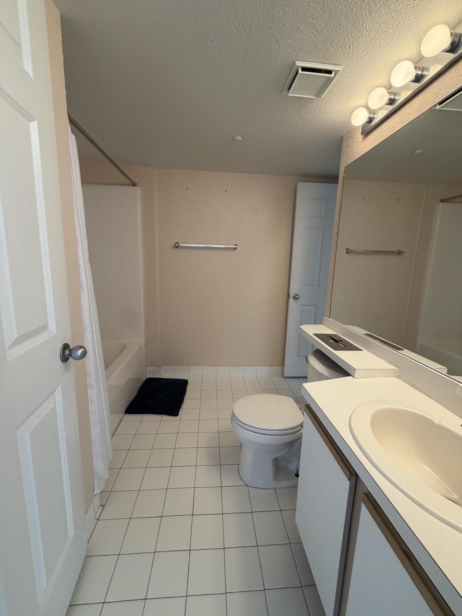 3635 Seaside Drive APT 104