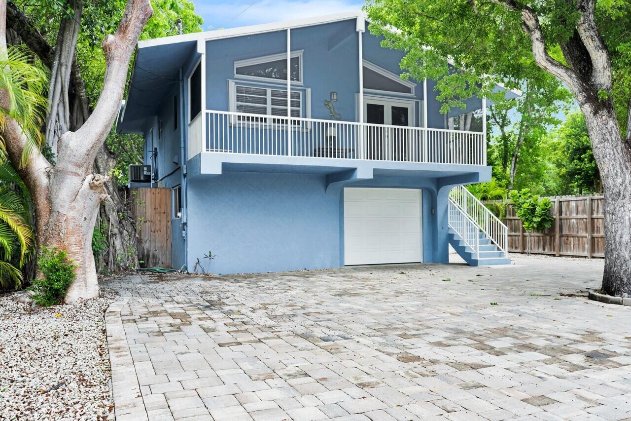 107 Sioux Street