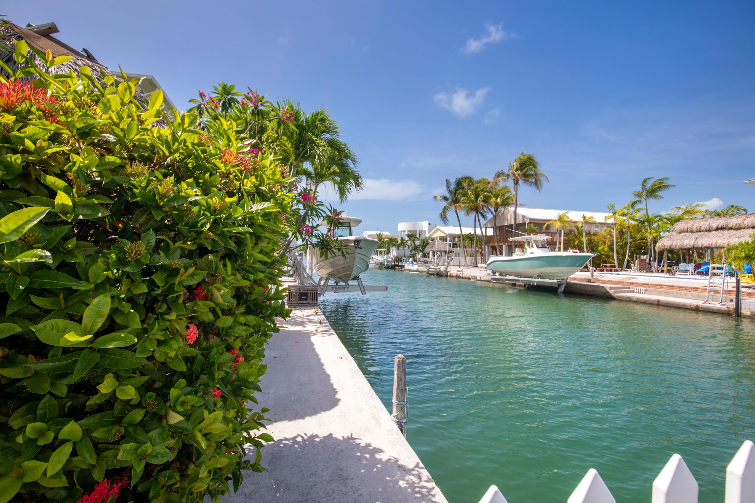 596 W Shore Drive