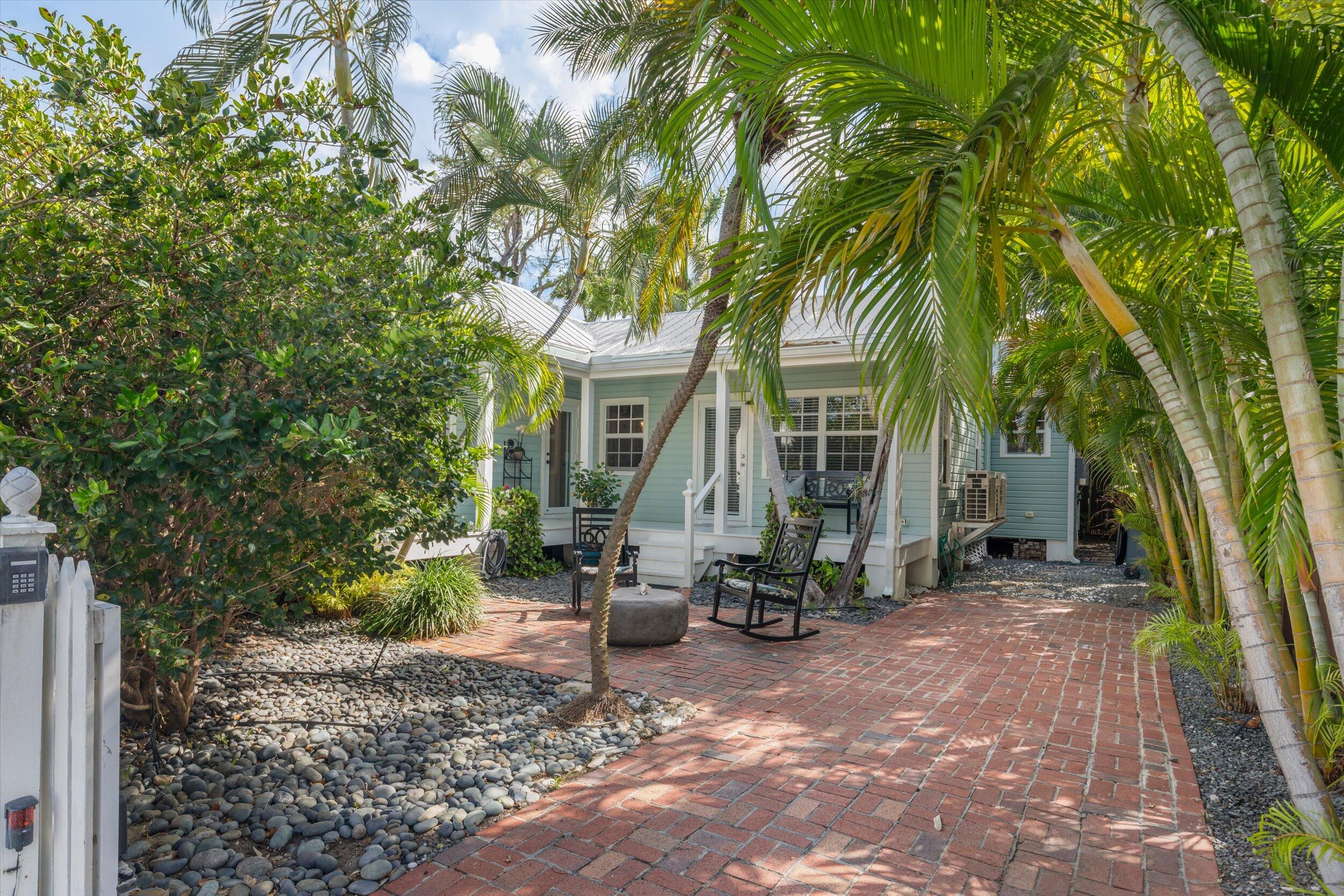 1119 Whitehead Street