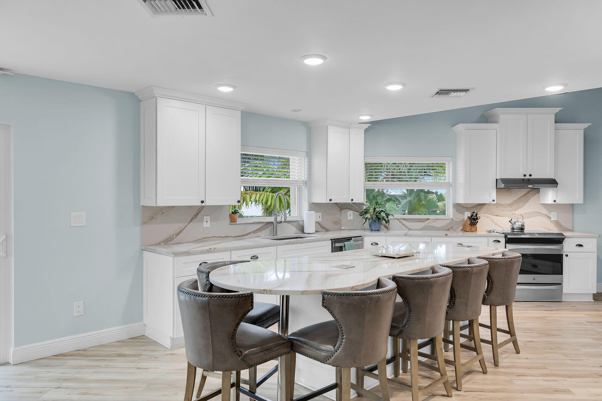 180 Ana Court