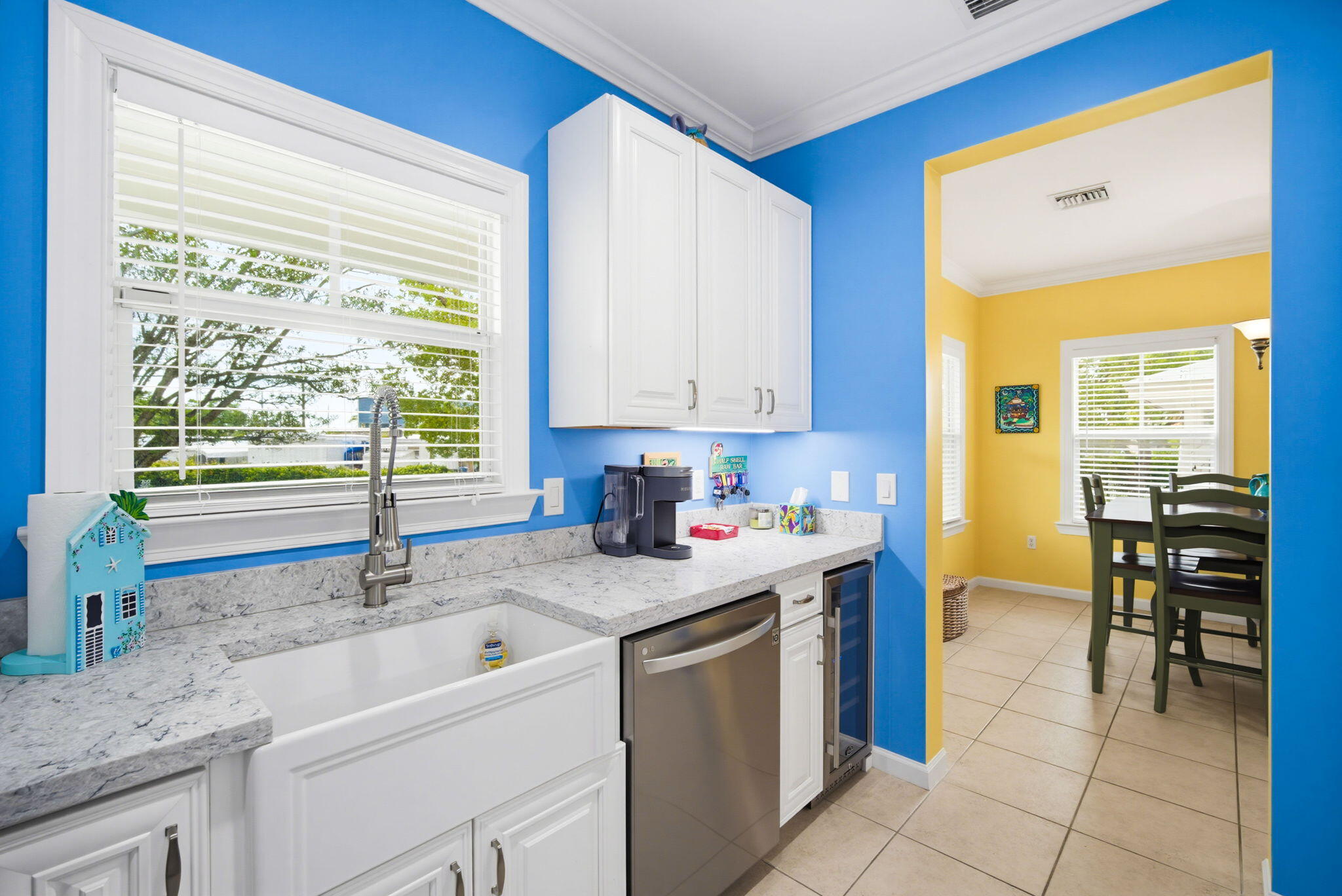 42 Coral Way