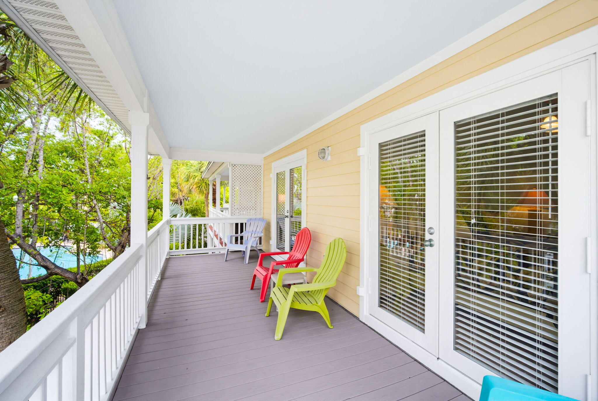 42 Coral Way