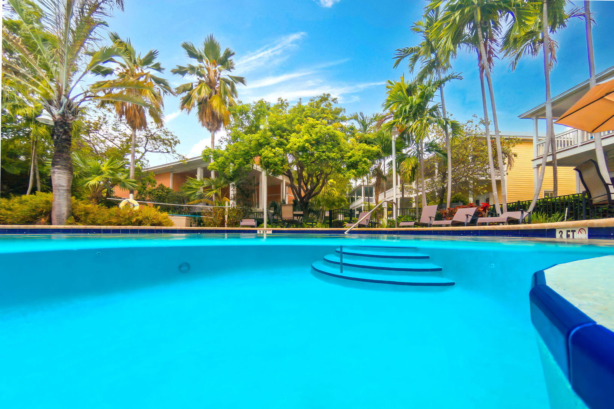 42 Coral Way