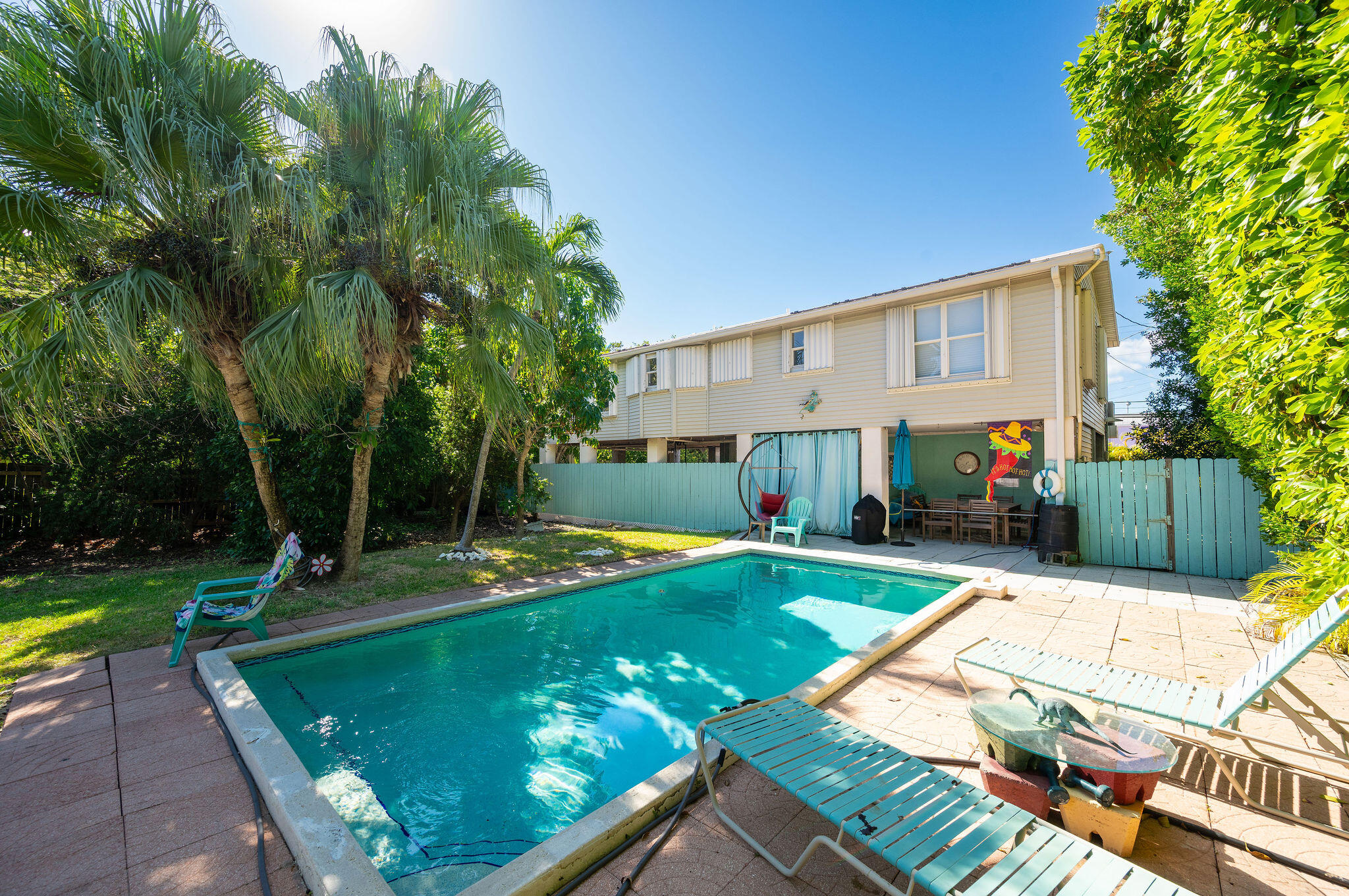 206 4th Street