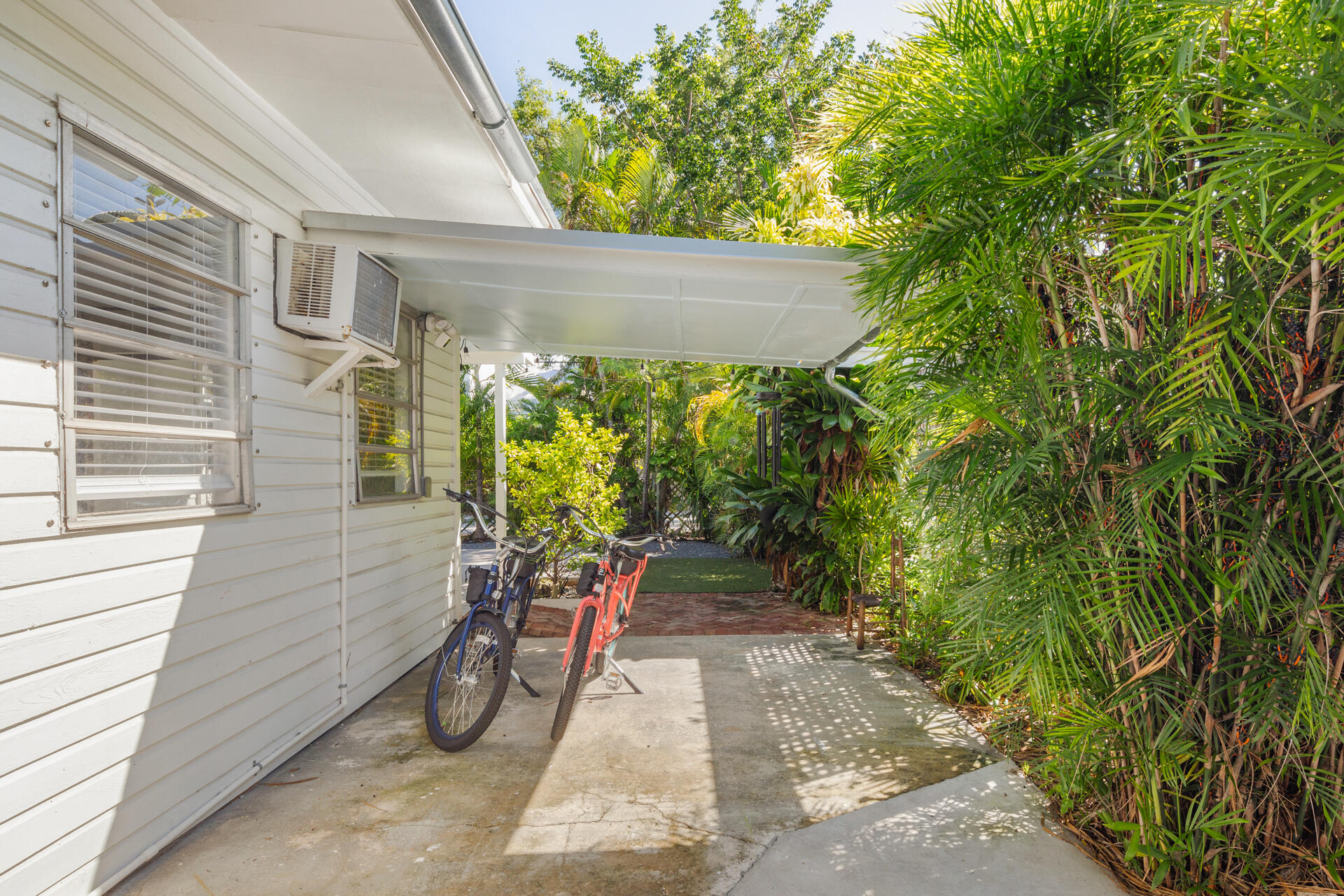 1124 Watson Street