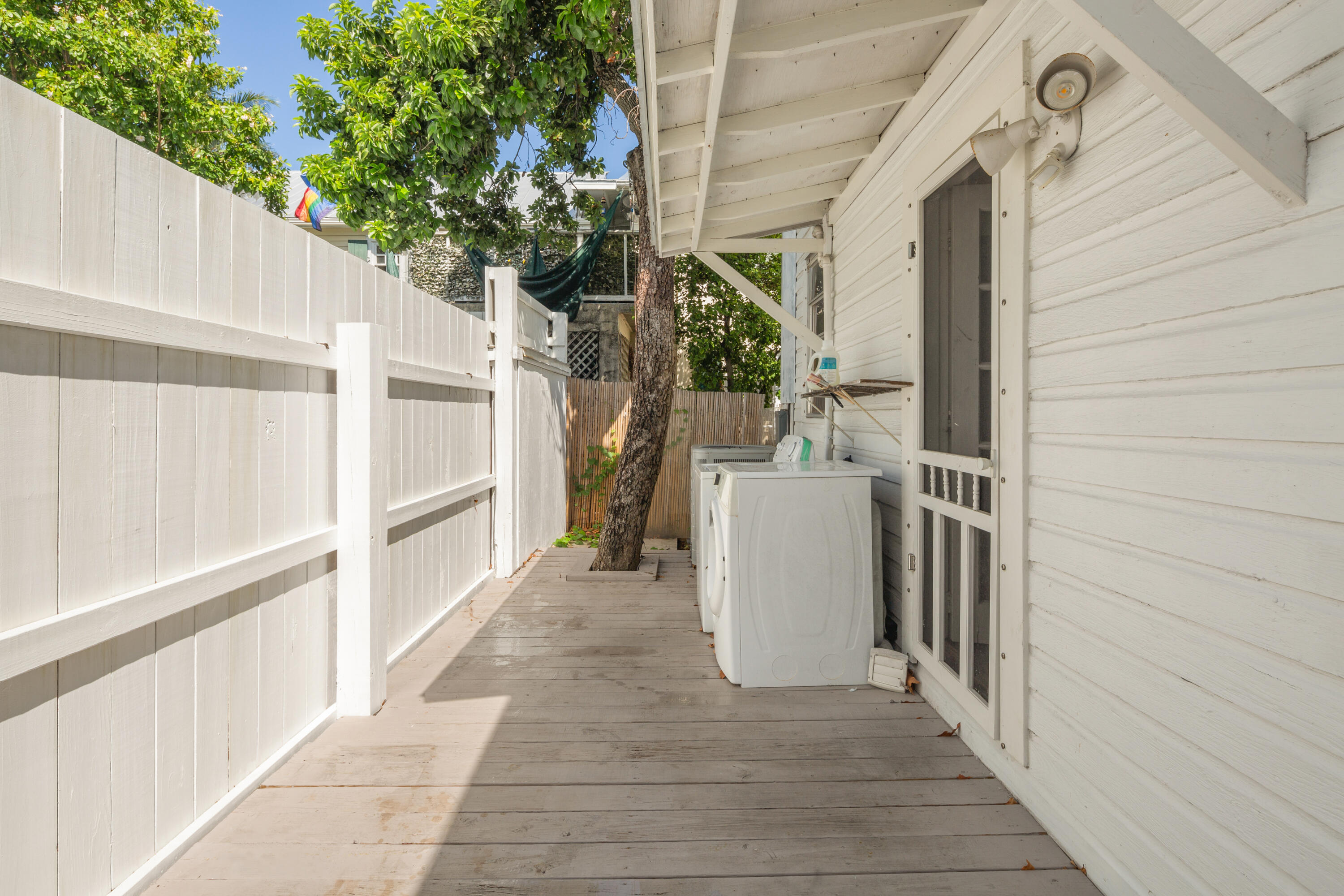 1124 Watson Street