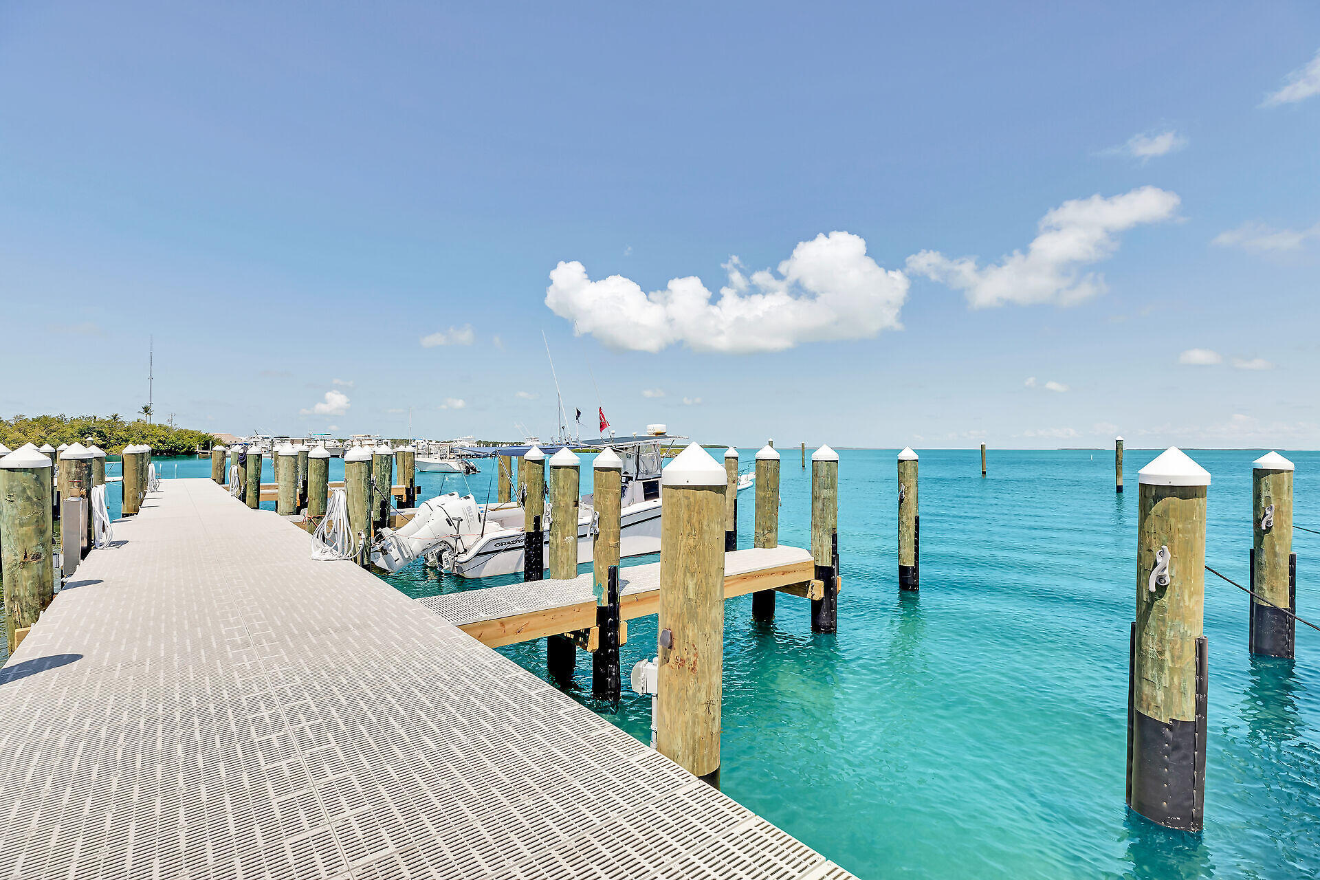 87200 Overseas Highway D 3
