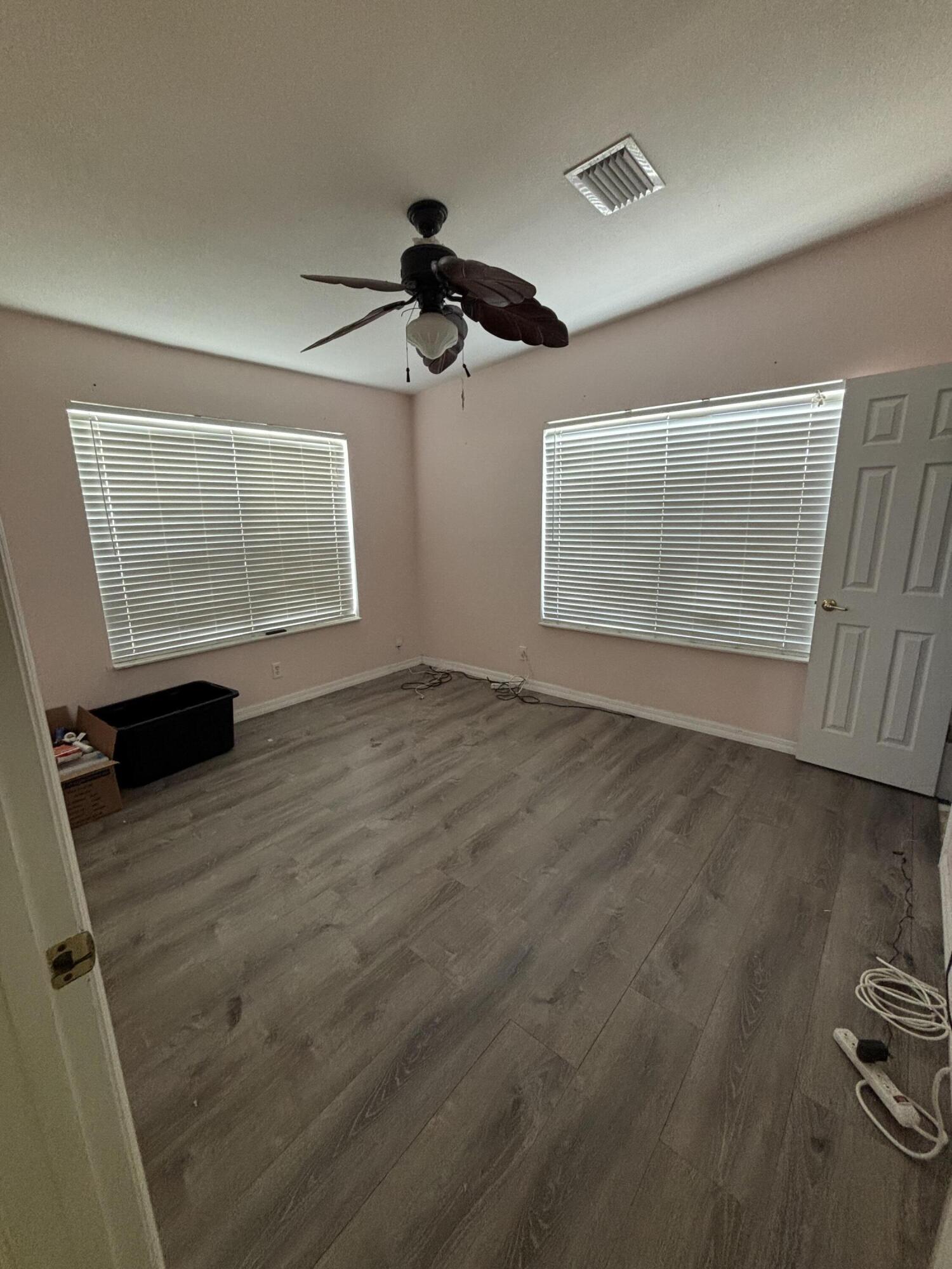 25 Puerta Drive