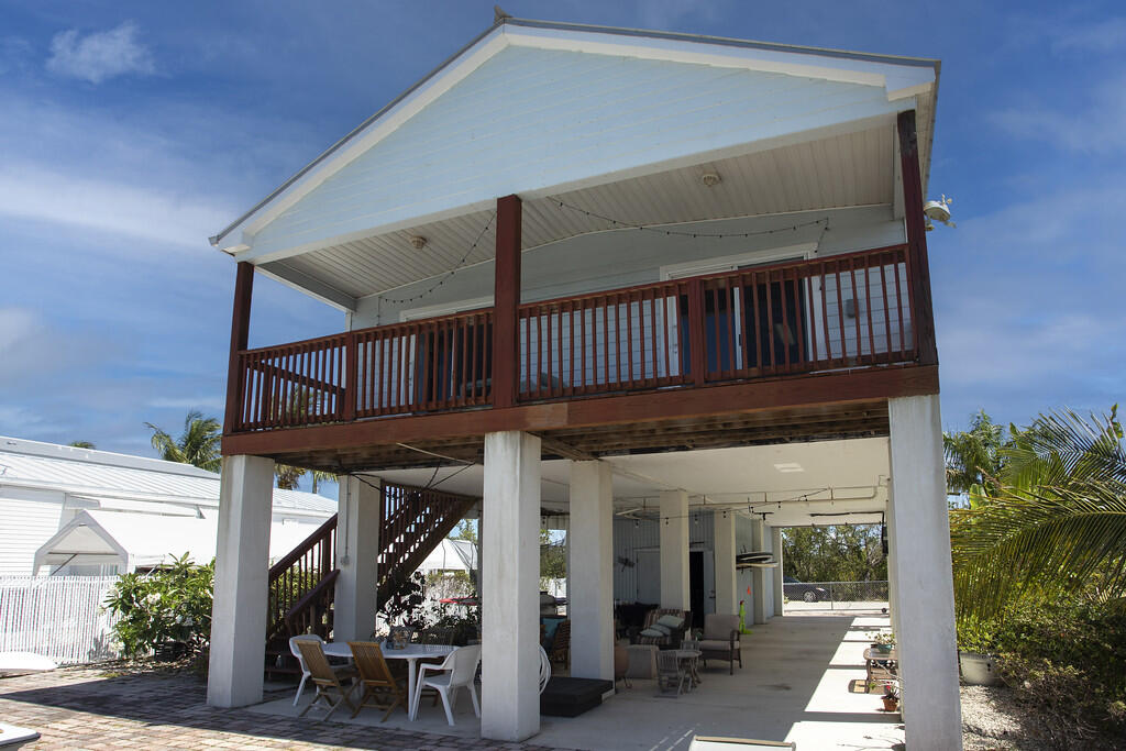 25 Puerta Drive