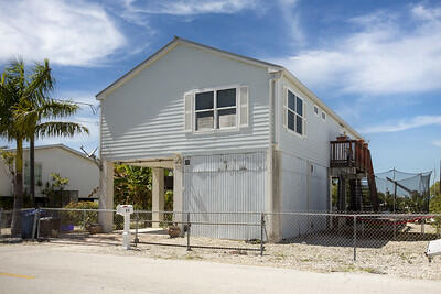 25 Puerta Drive