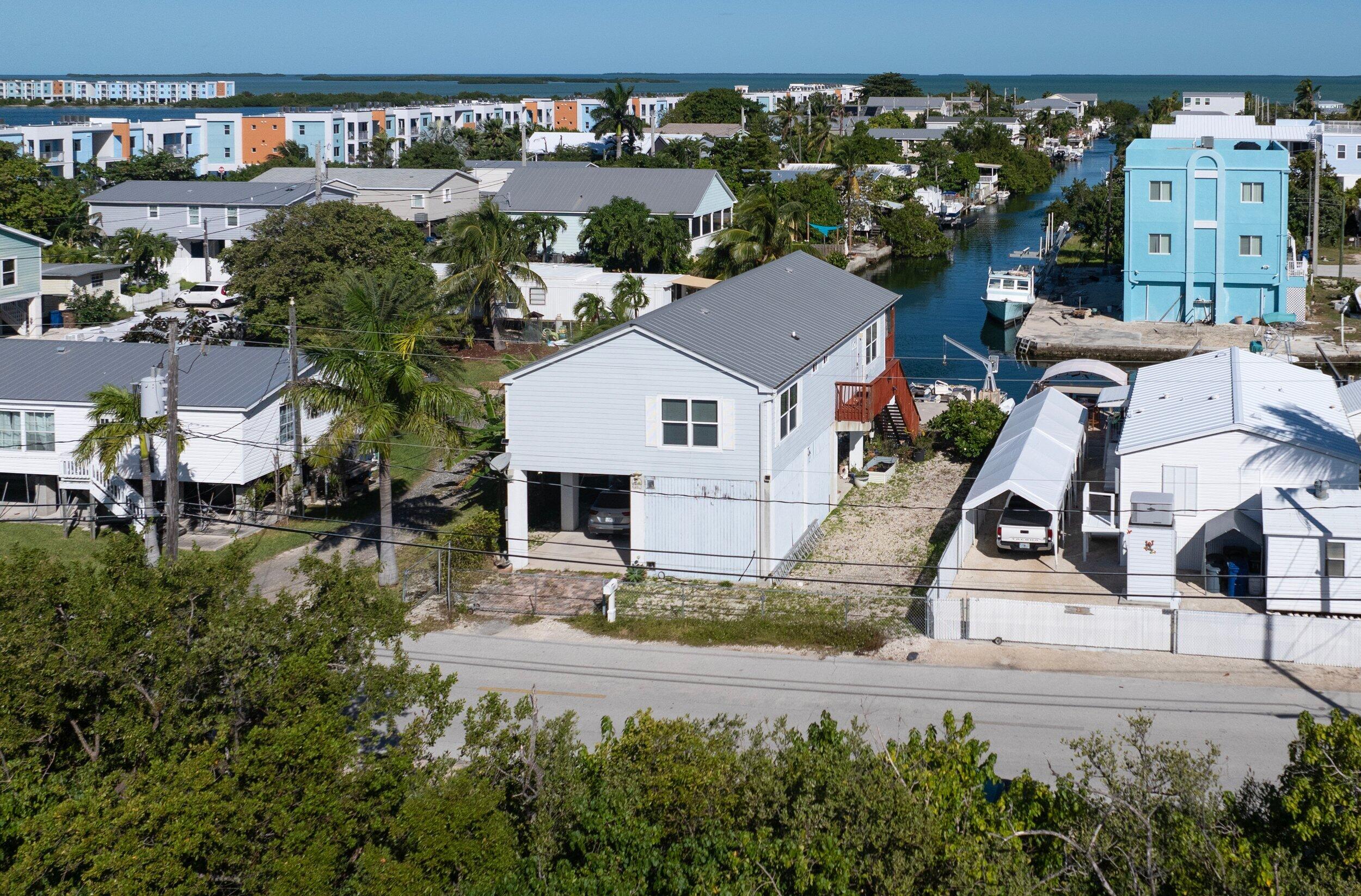 25 Puerta Drive