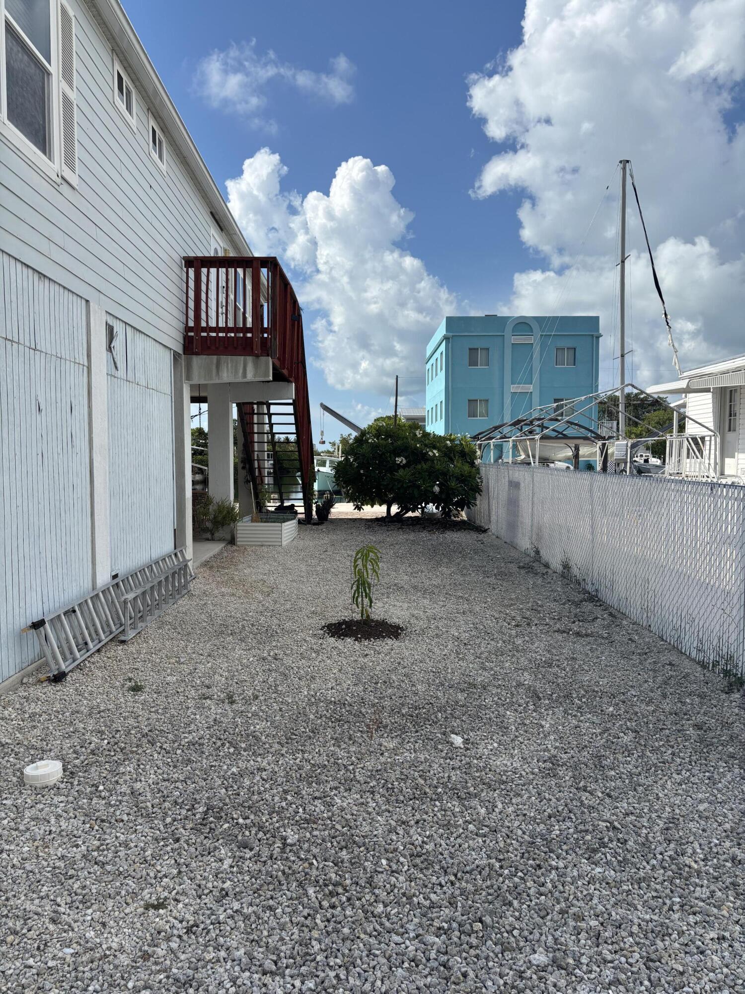 25 Puerta Drive