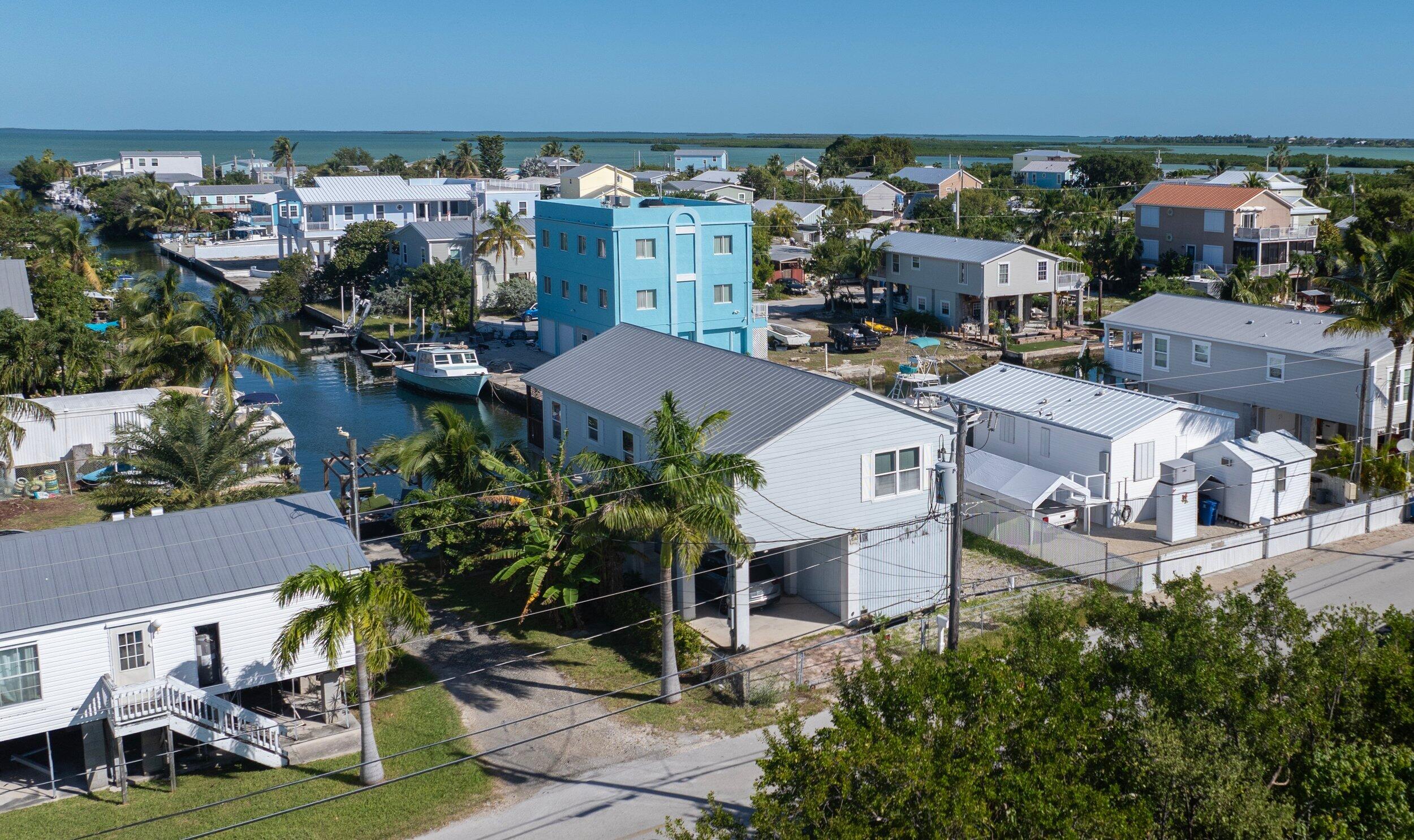 25 Puerta Drive