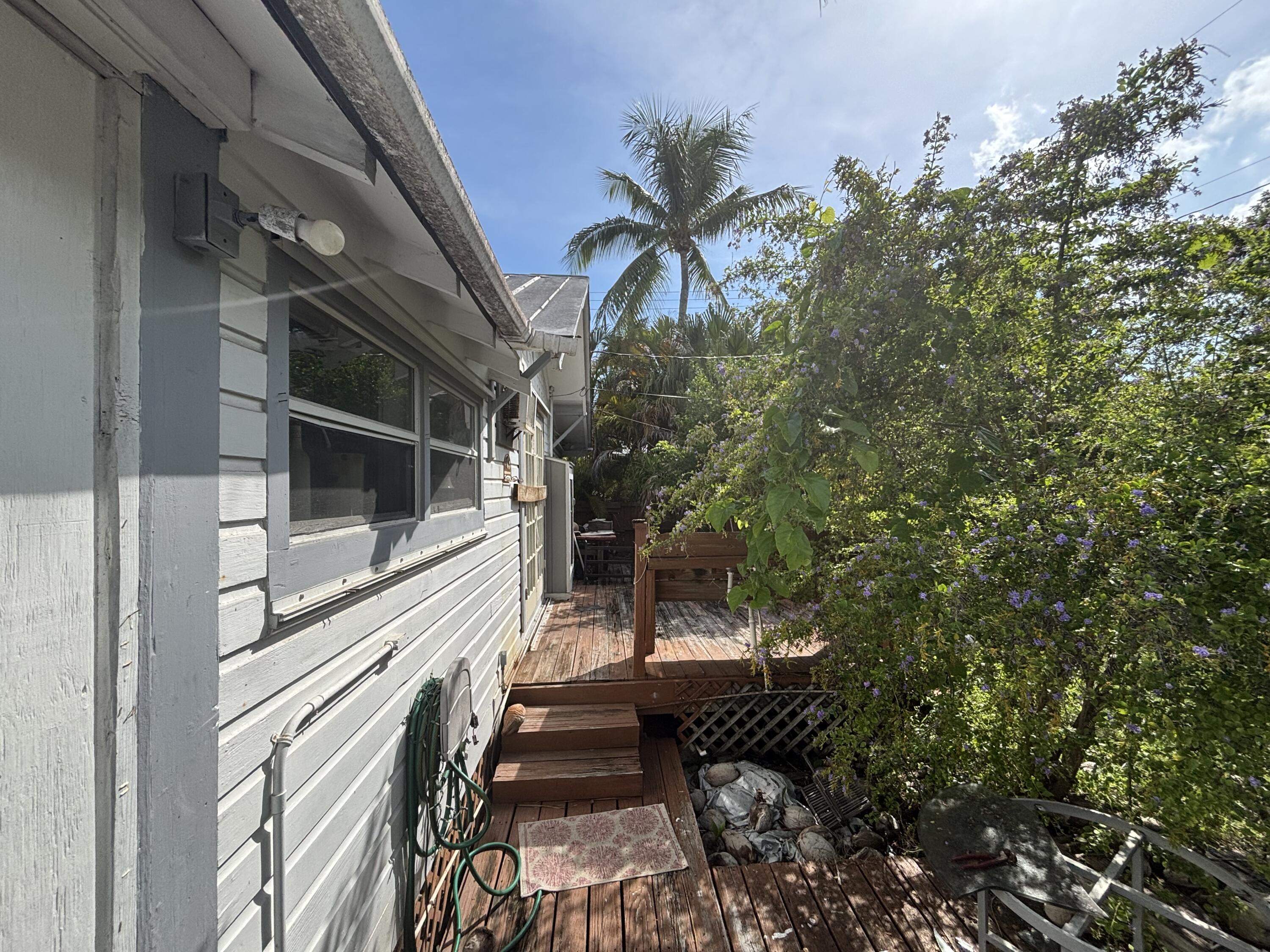 1119 Florida Street