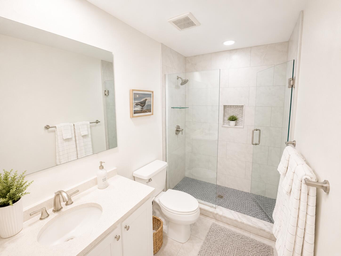 218 Whitehead Street Apartment