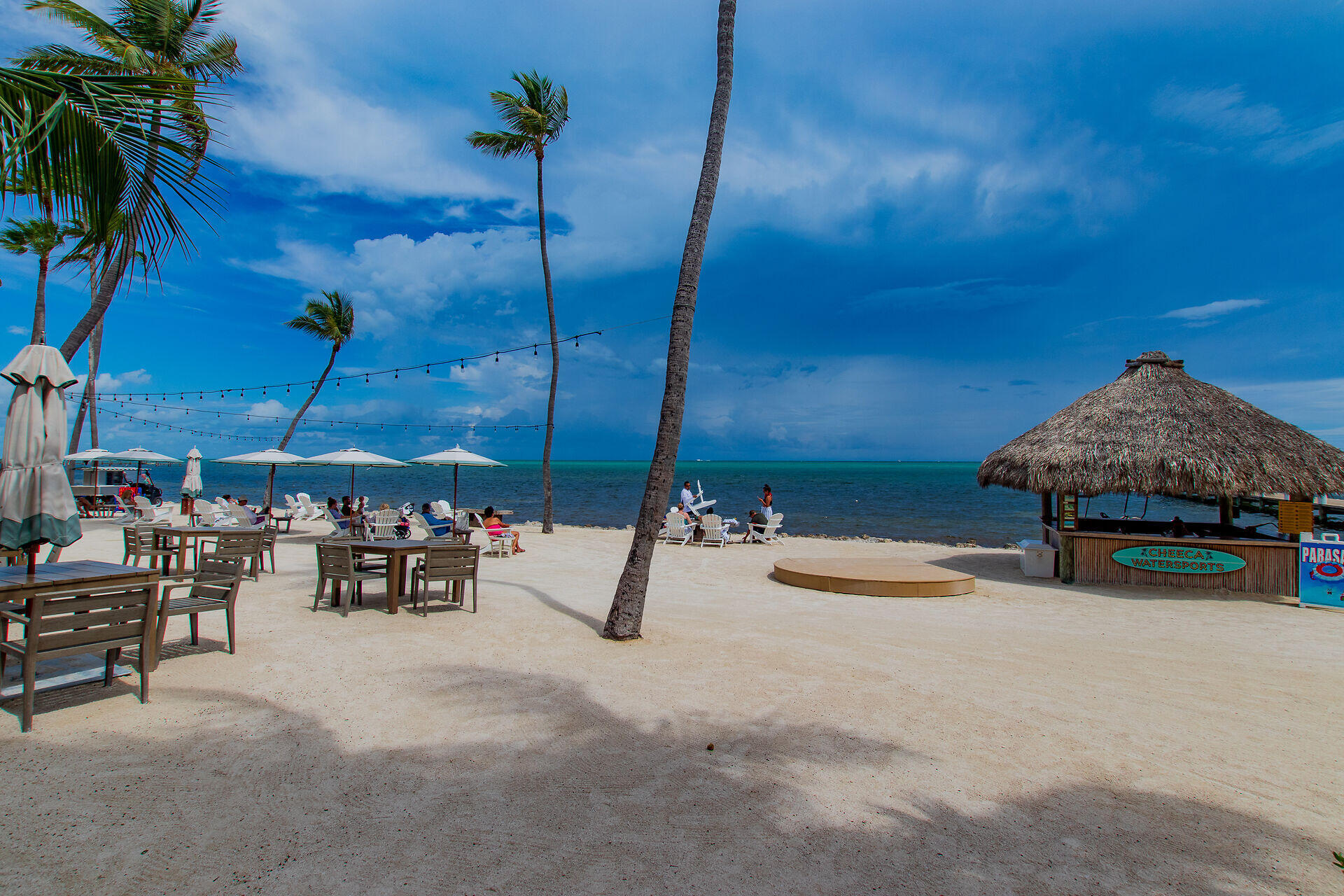 81801 Overseas Highway 716