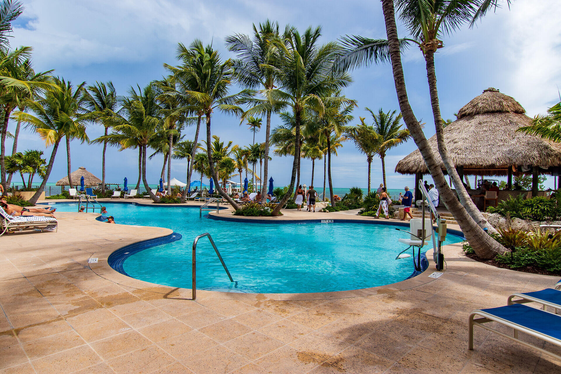 81801 Overseas Highway 715