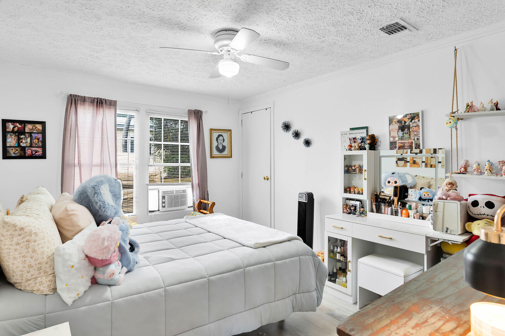 915 Plantation Road