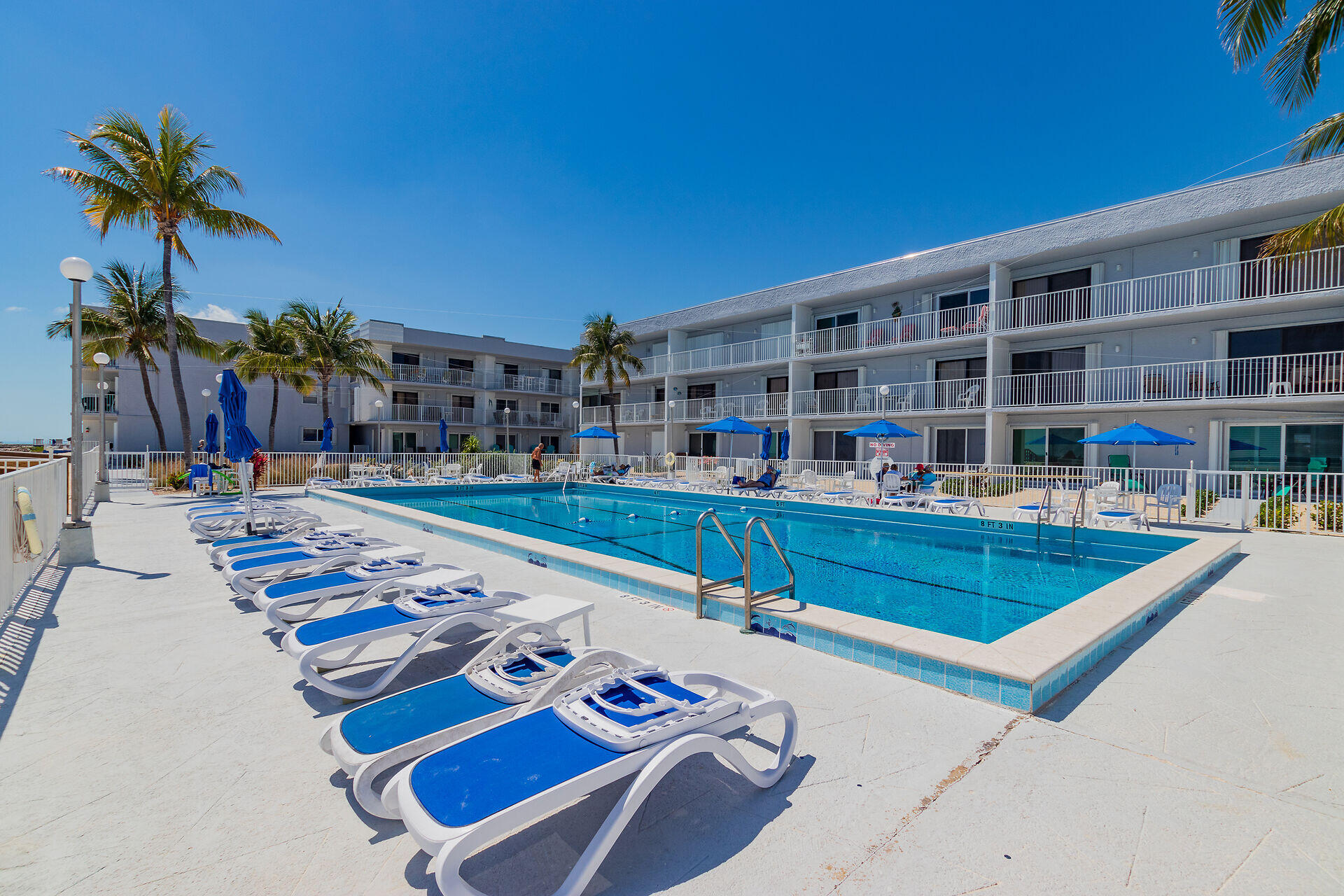 201 E Ocean Drive 211