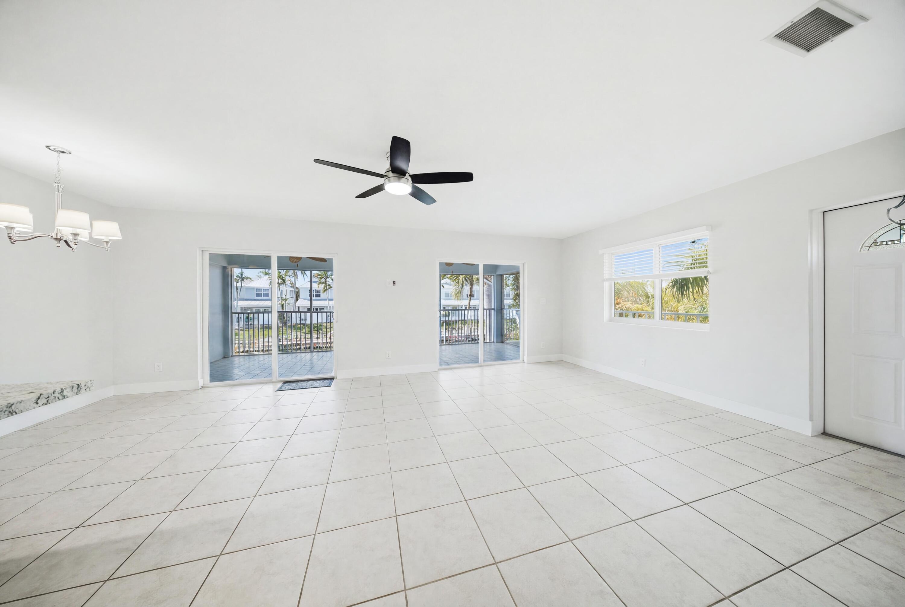 138 N Indies Drive B