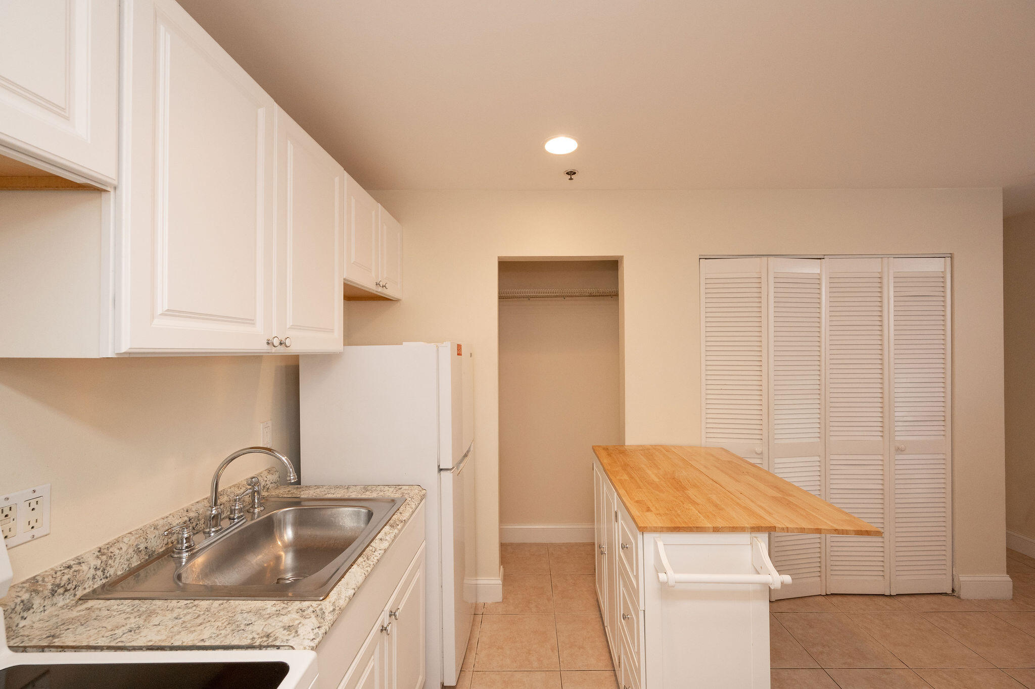 626 Josephine Parker Way 102