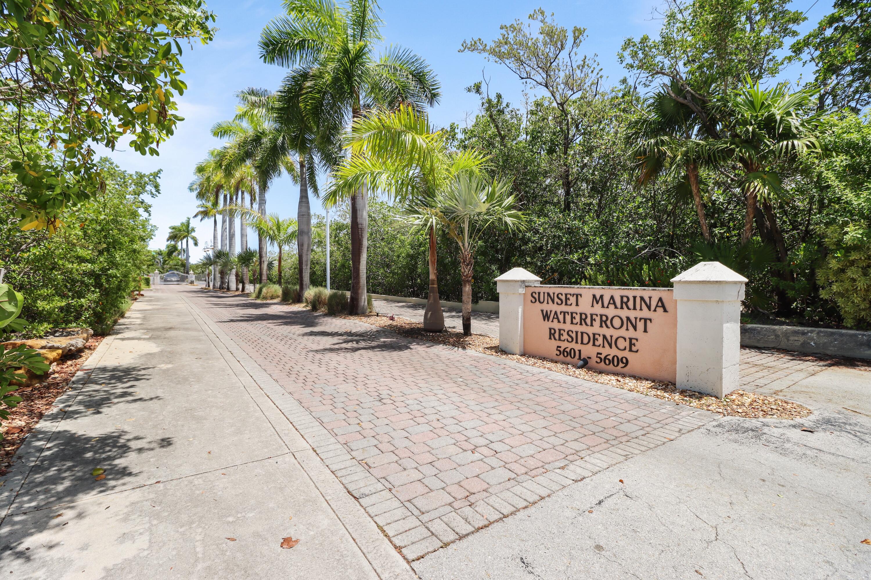 5555 College Road 6