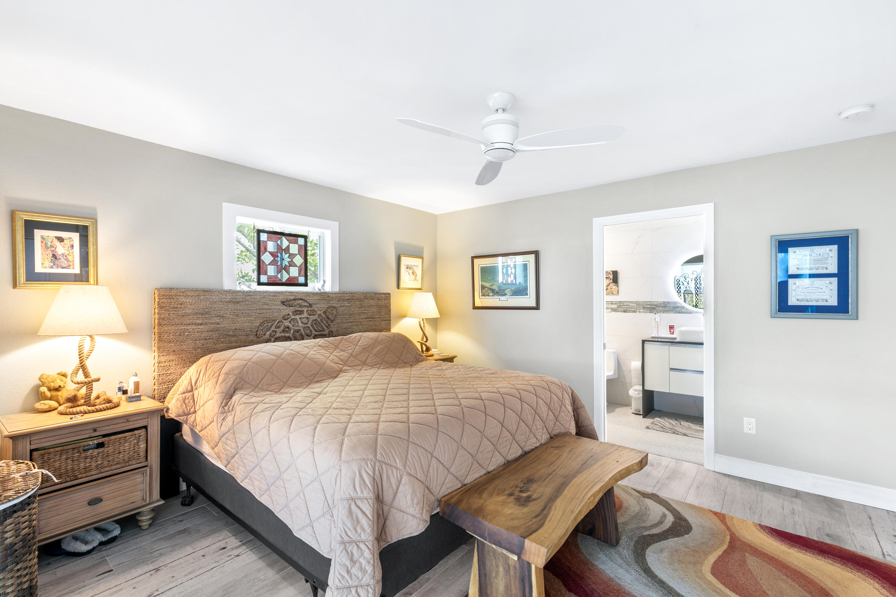 653 Indies Road