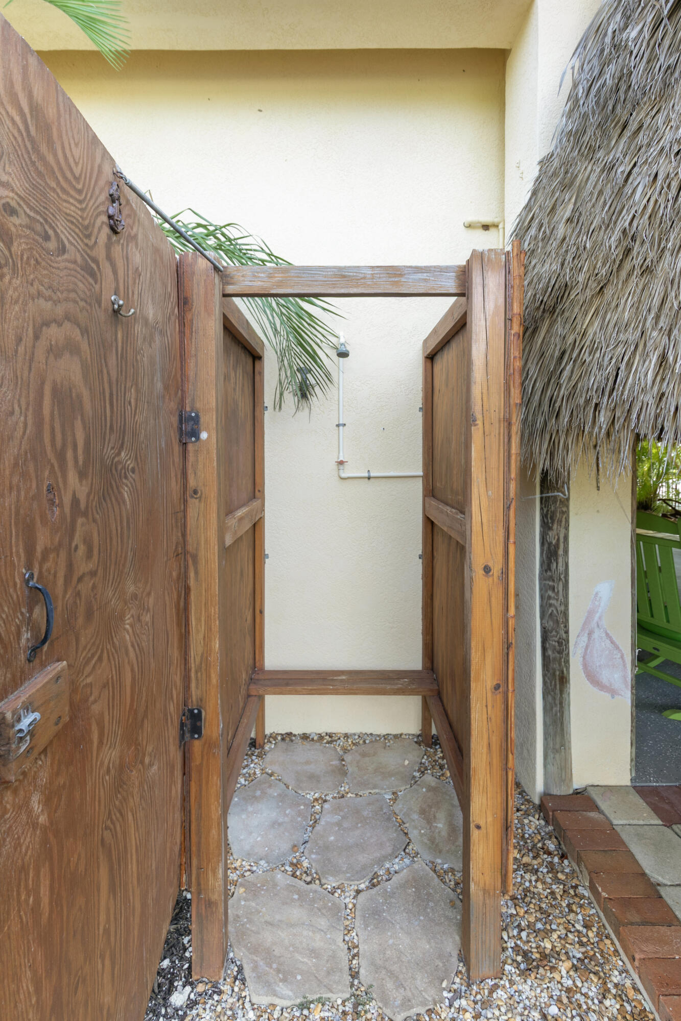 653 Indies Road
