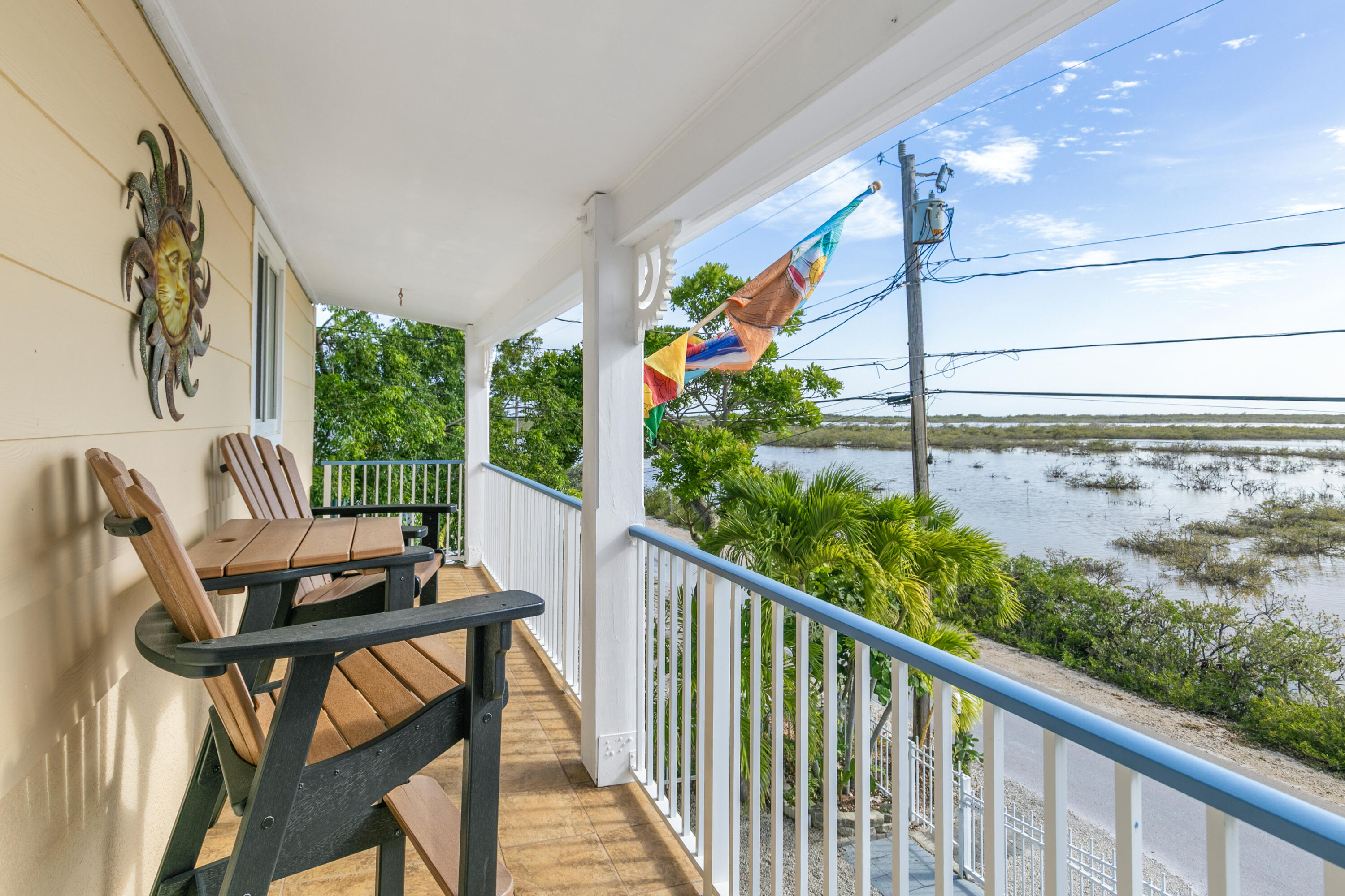 653 Indies Road