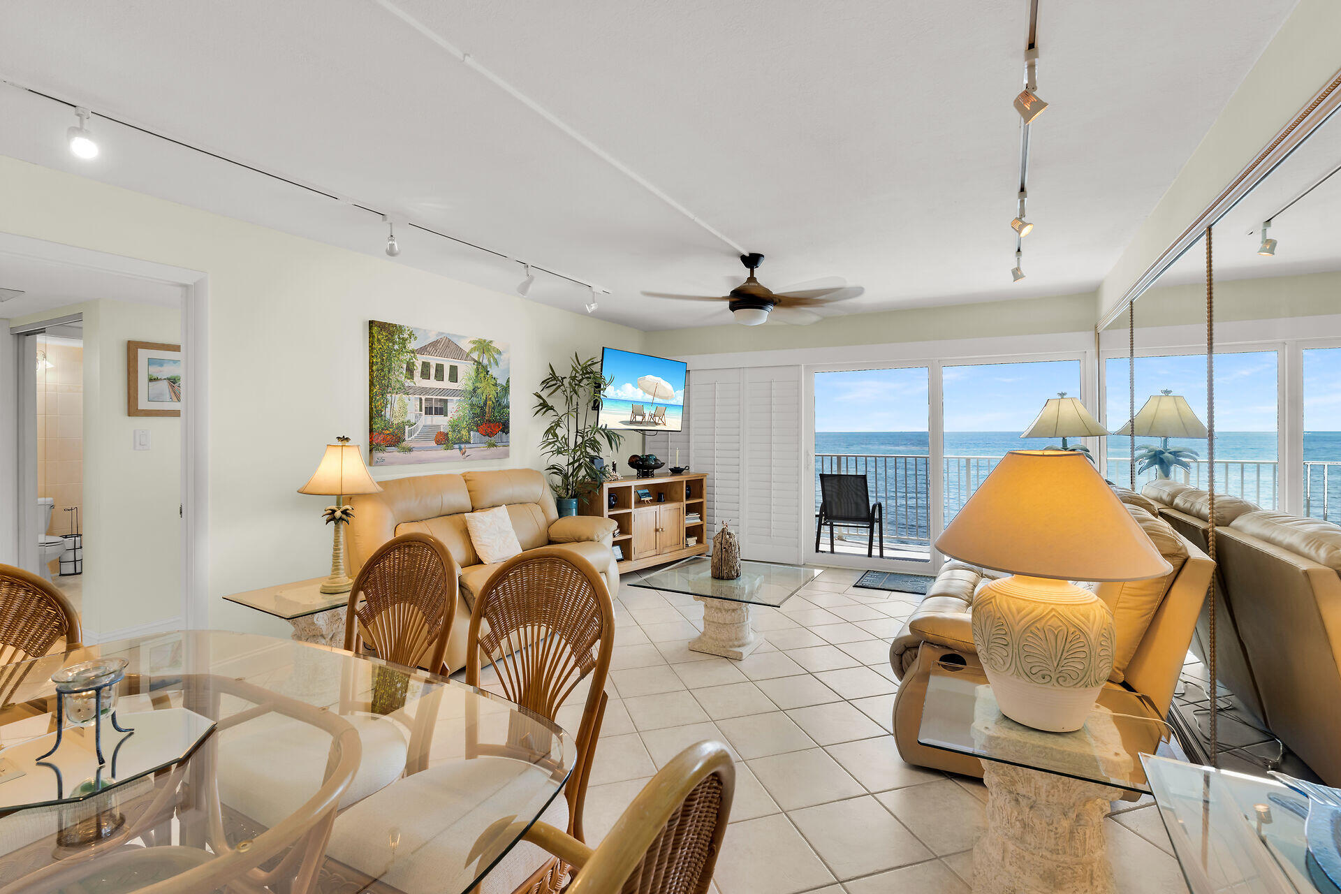 201 E Ocean Drive UNIT 208