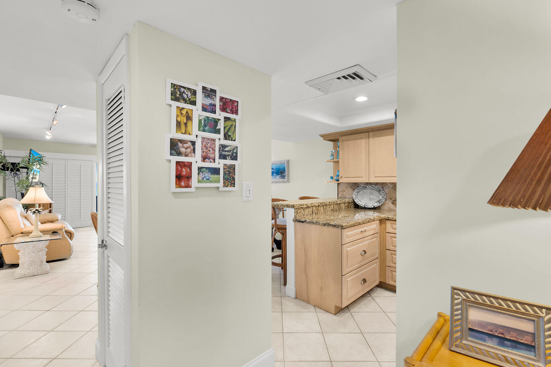 201 E Ocean Drive UNIT 208