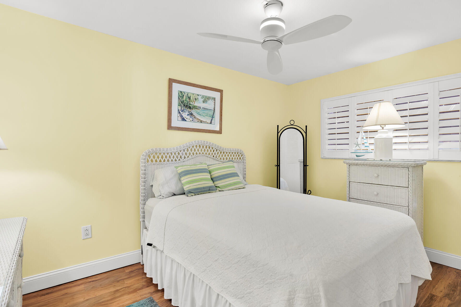 201 E Ocean Drive UNIT 208
