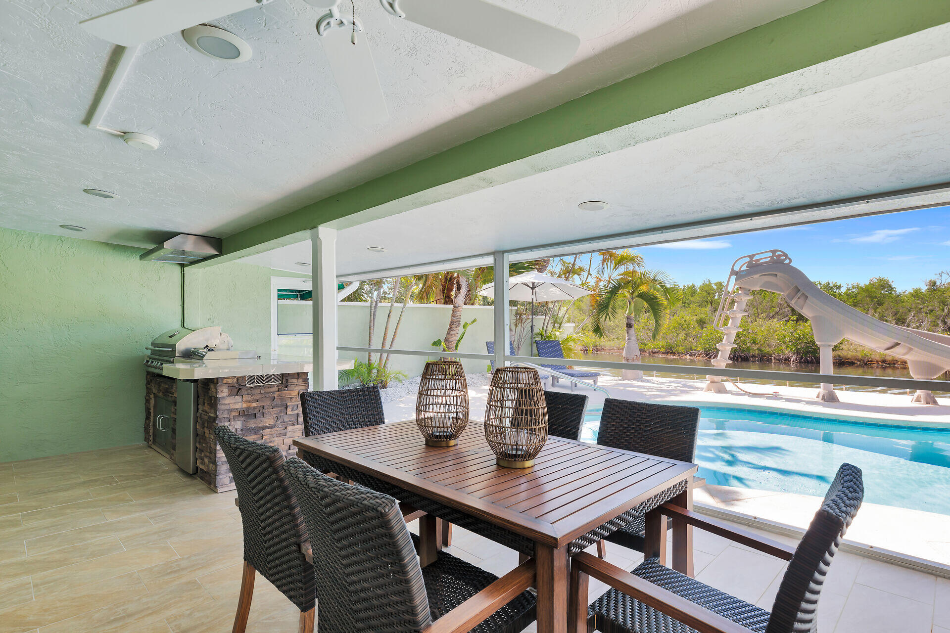 3206 Riviera Drive