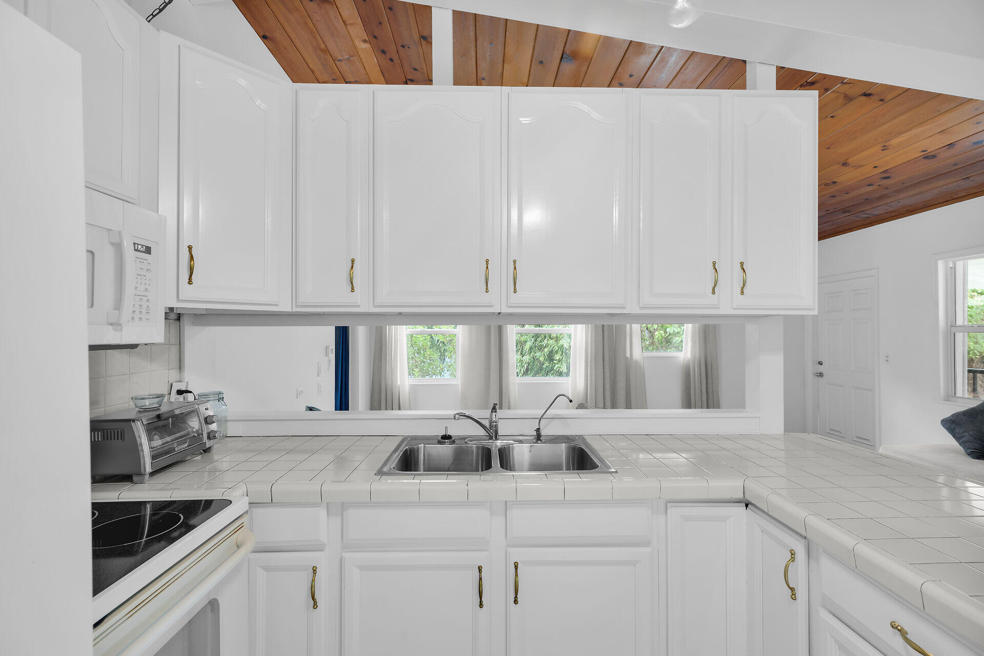 115 Fontaine Drive