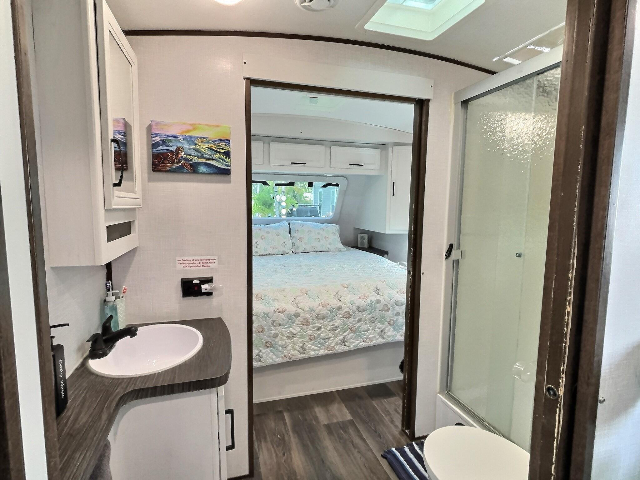 29859 Overseas Highway 27