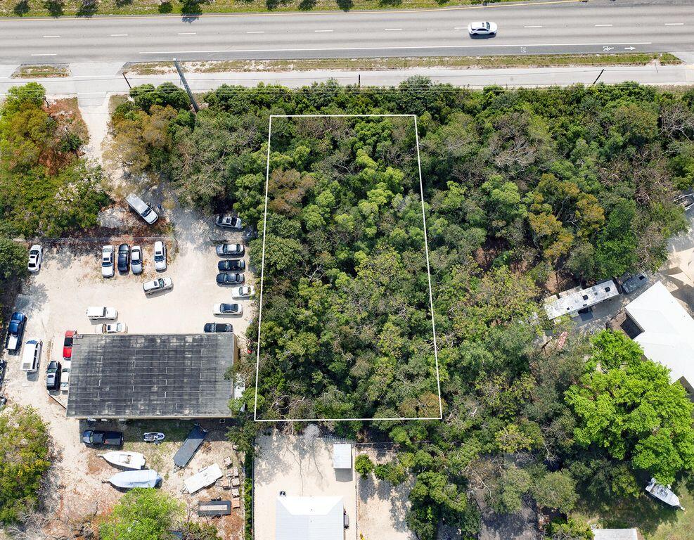 105184 Overseas Highway